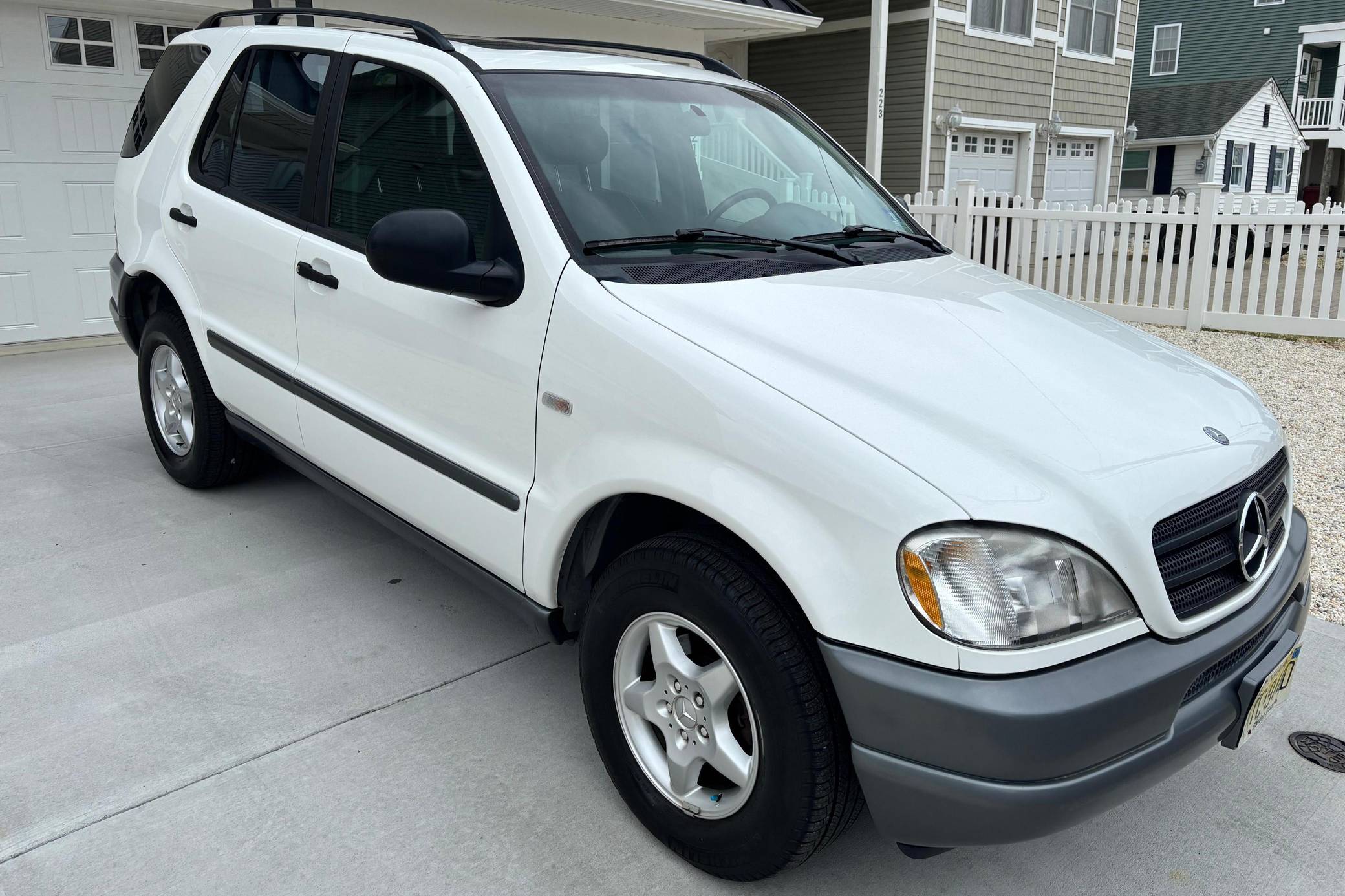 1999 Mercedes-Benz ML-Class