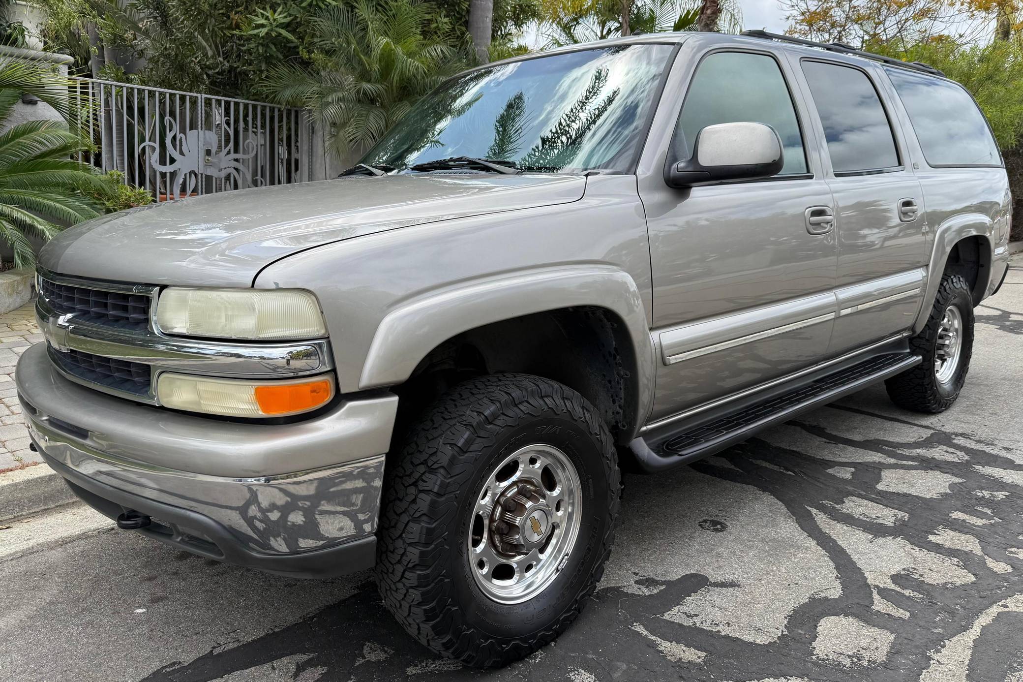 2004 Chevrolet Suburban