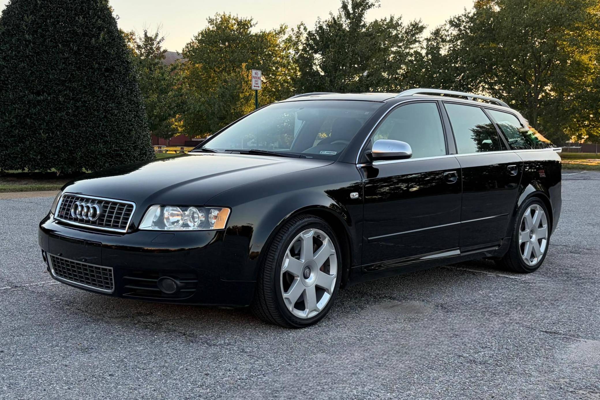 2005 Audi S4 Avant VIN: WAUXL68E25A010973 for Sale - Cars & Bids