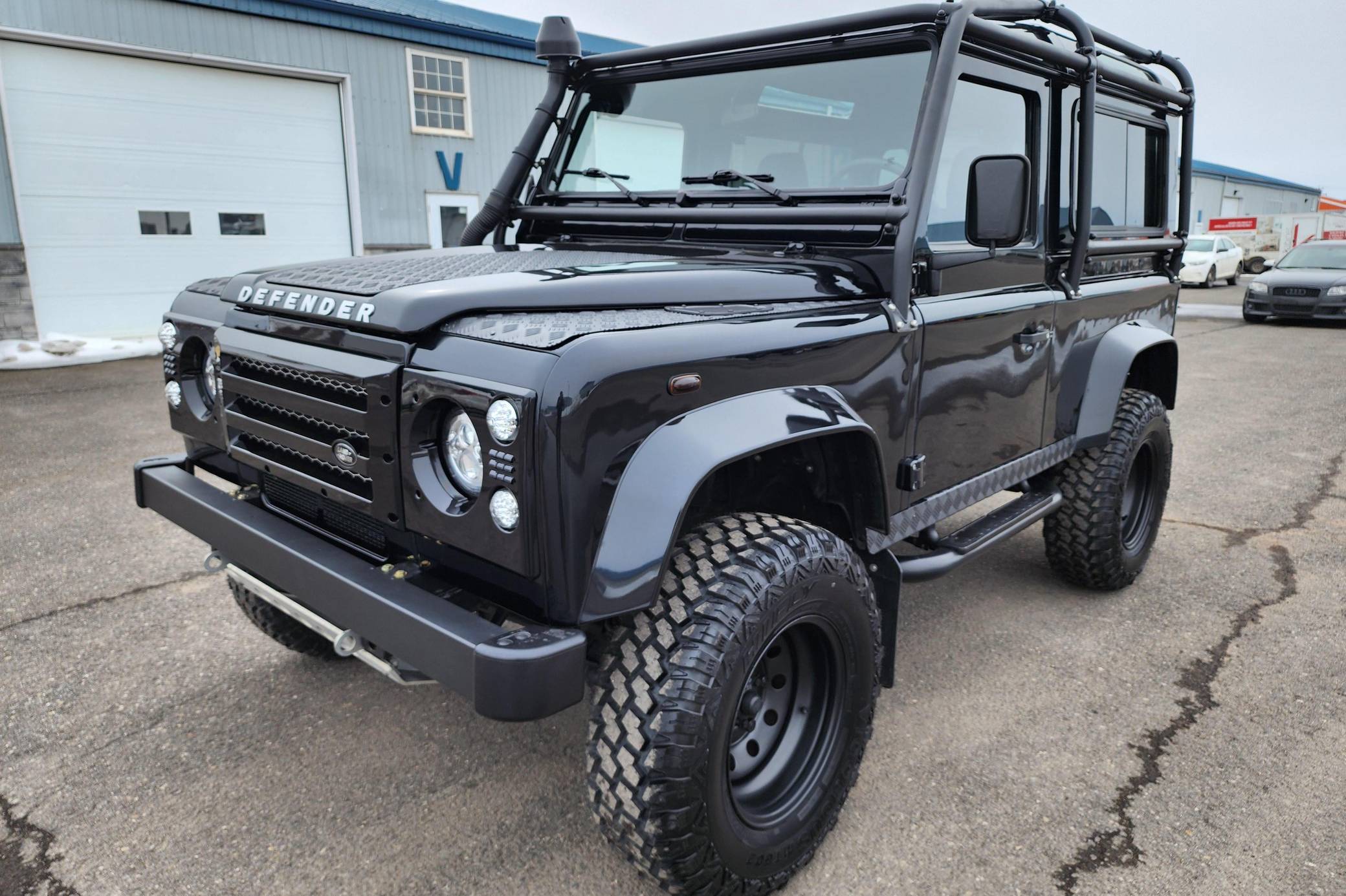 1999 Land Rover Defender 90 VIN: SALLDVB88YA179227 for Sale - Cars