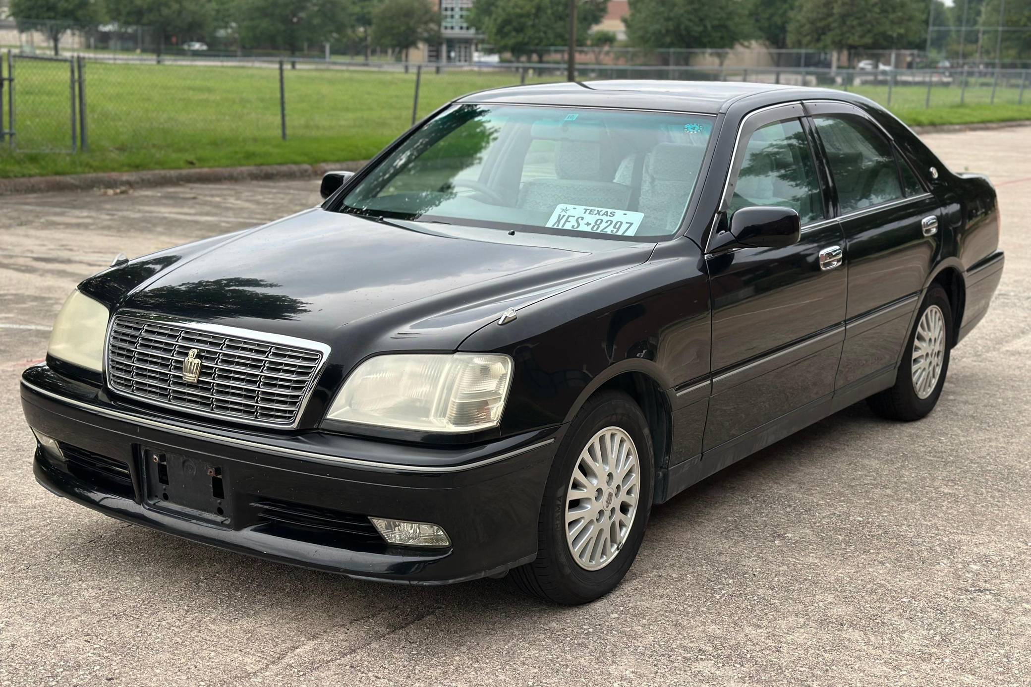 2000 Toyota Crown