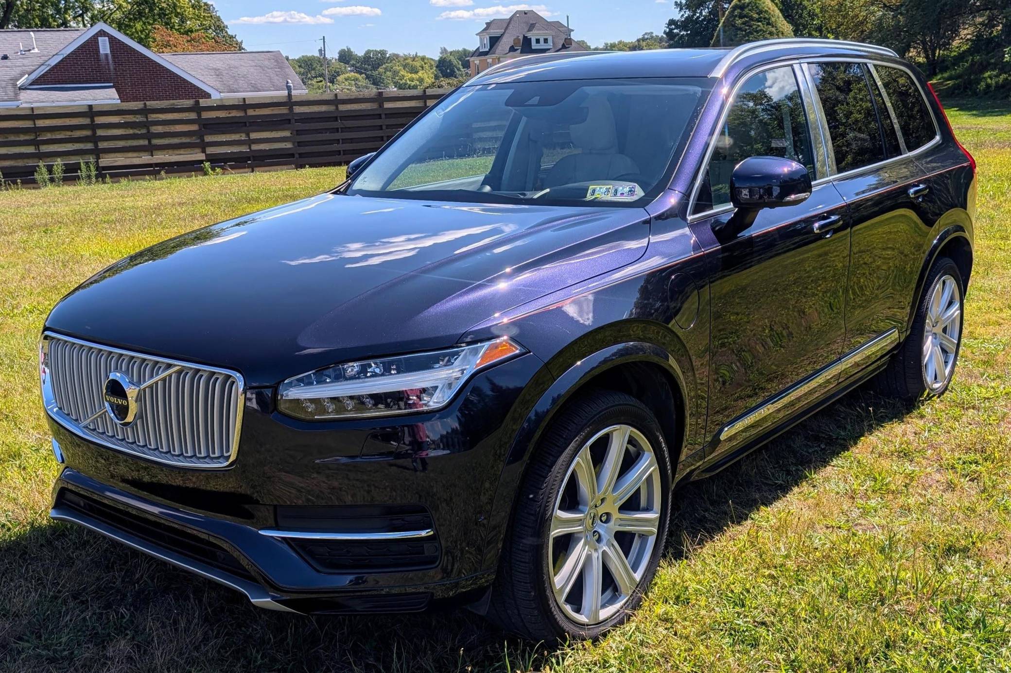 2017 Volvo XC90 T8 E-AWD Excellence VIN: YV4BC0ZX4H1132715 for