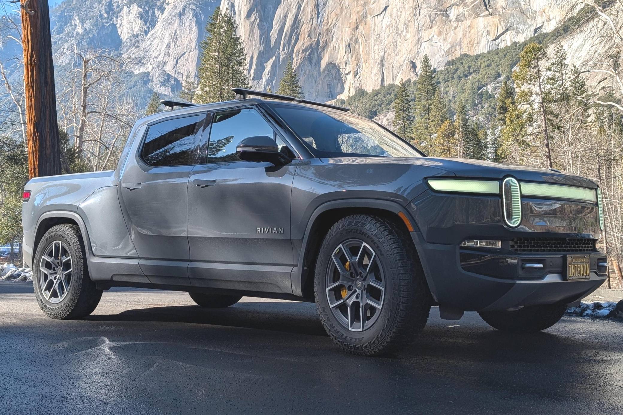 2022 Rivian R1T Launch Edition VIN: 7FCTGAAL5NN000118 for Sale - Cars ...