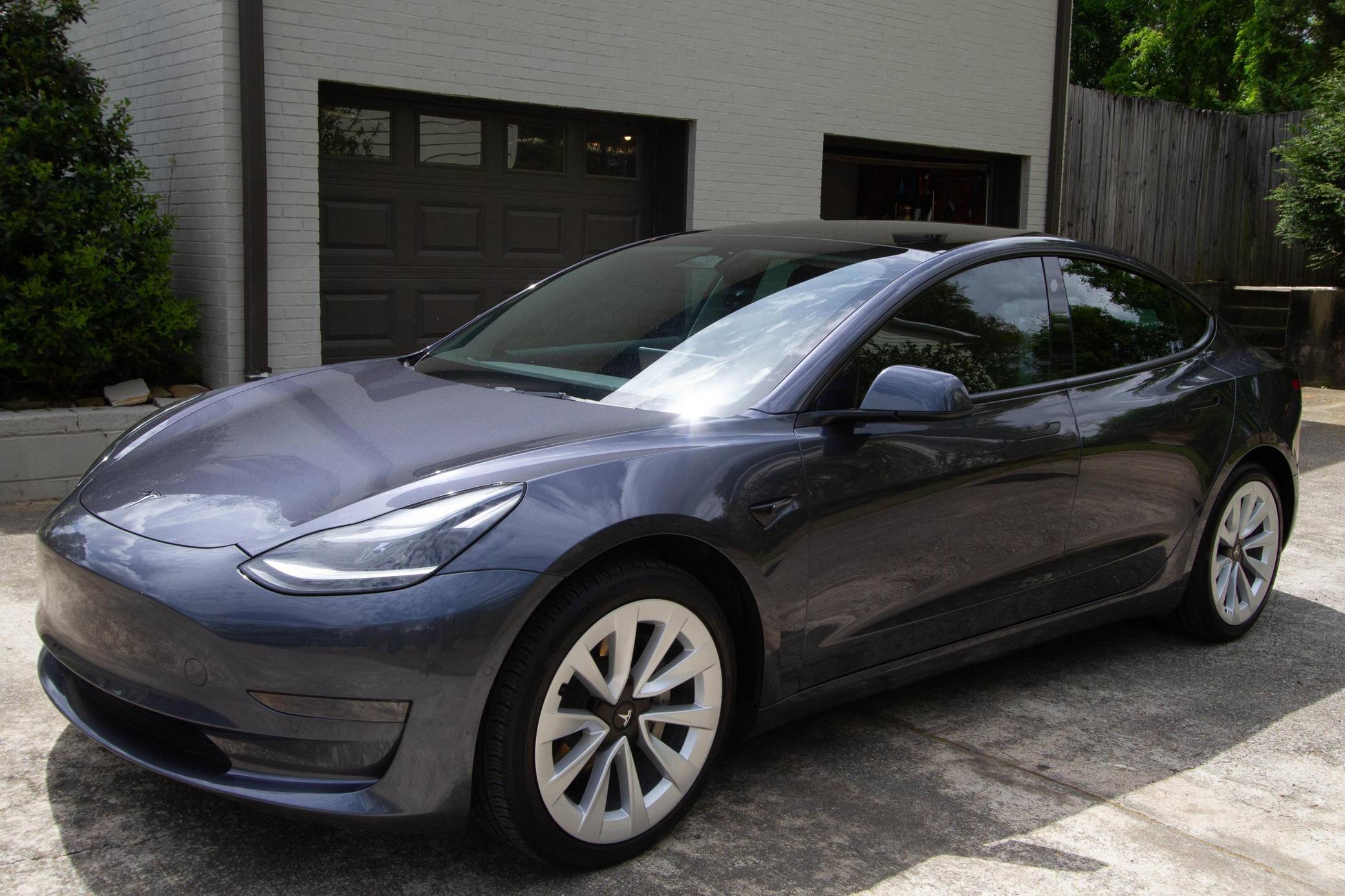 2022 Tesla 3