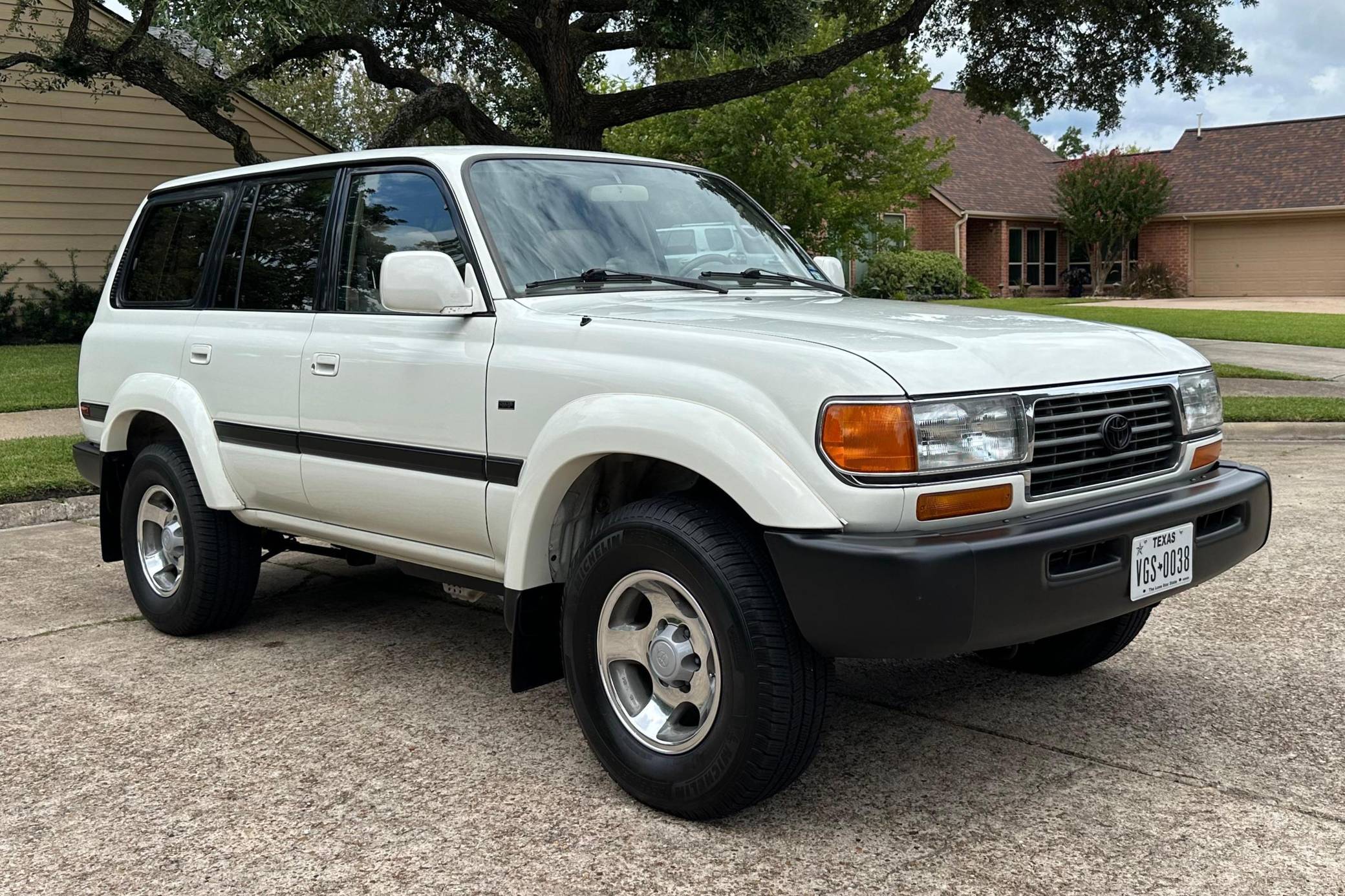 Amazing 1997 Toyota Land Cruiser Specifications Images