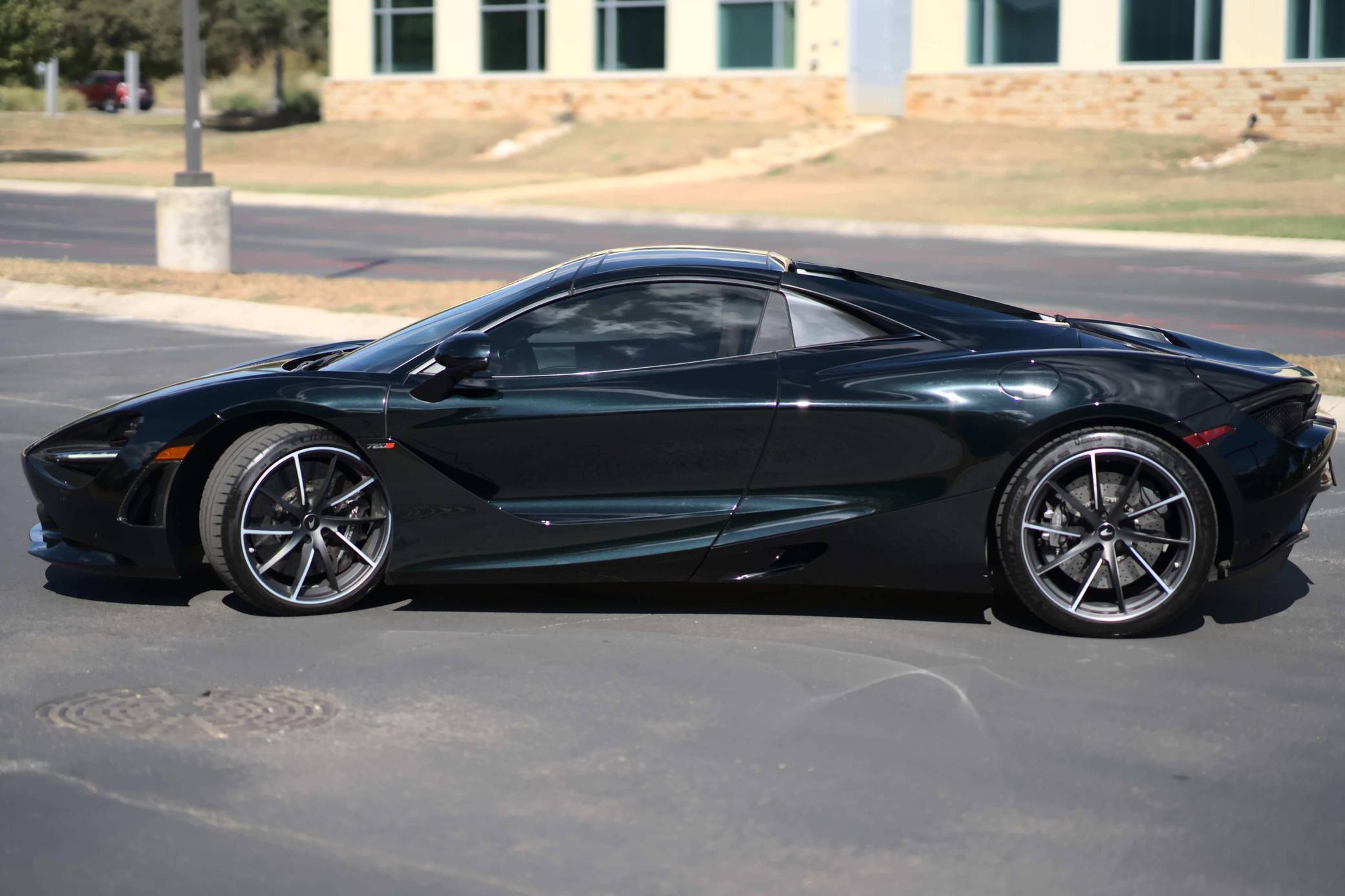 2019 McLaren 720S Spider Luxury 3