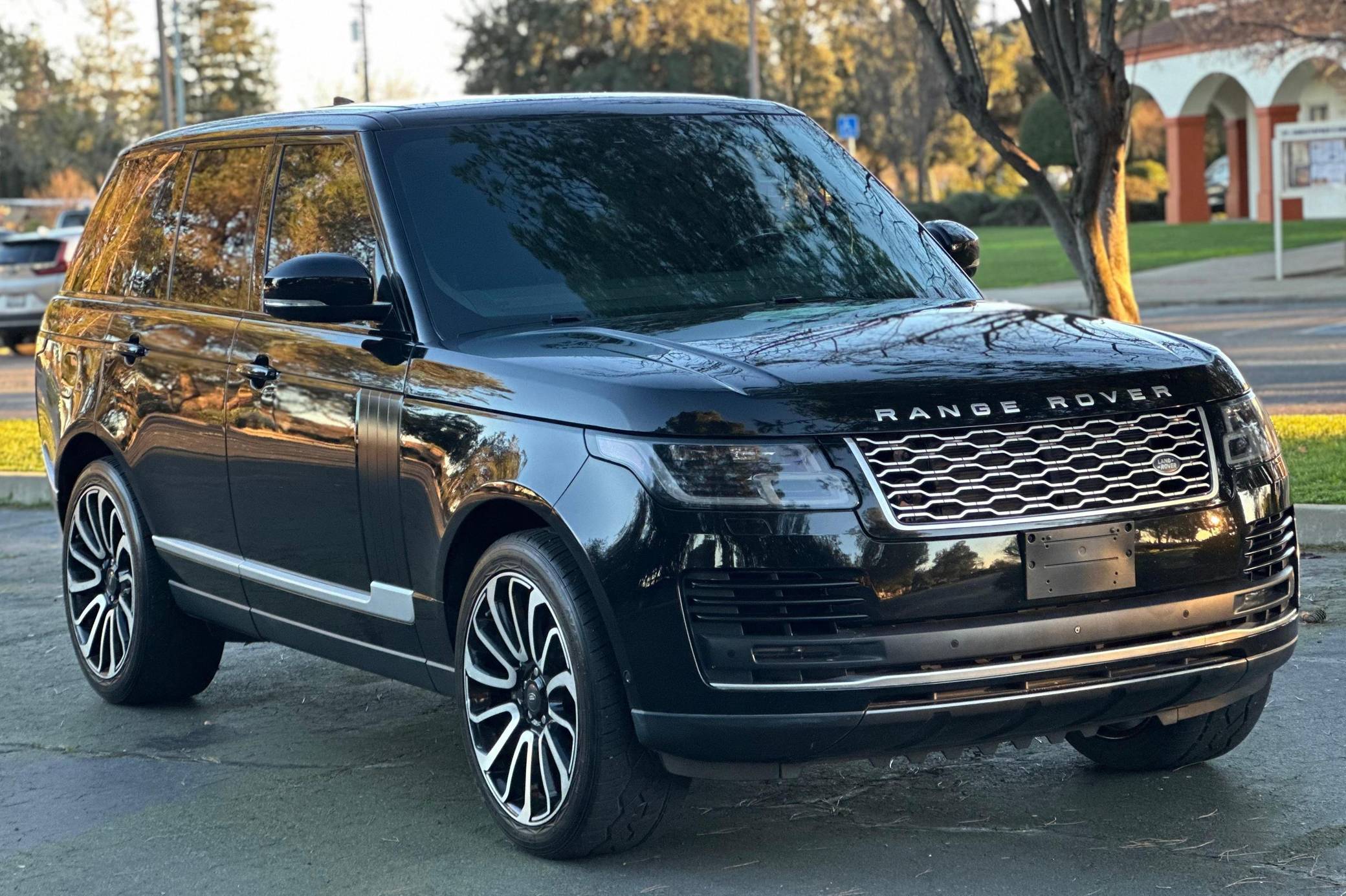 2018 Range Rover HSE VIN: SALGS2SV1JA510150 for Sale - Cars & Bids