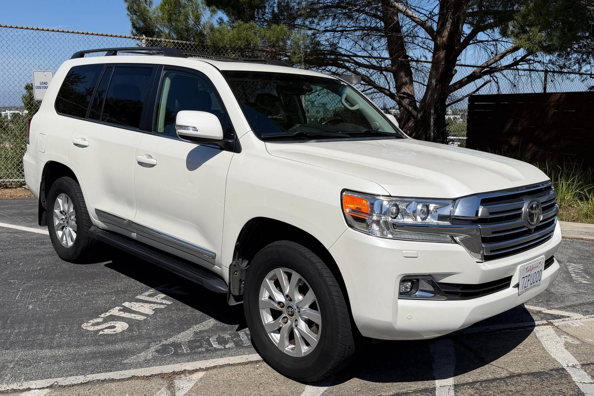 2017 Toyota Land Cruiser