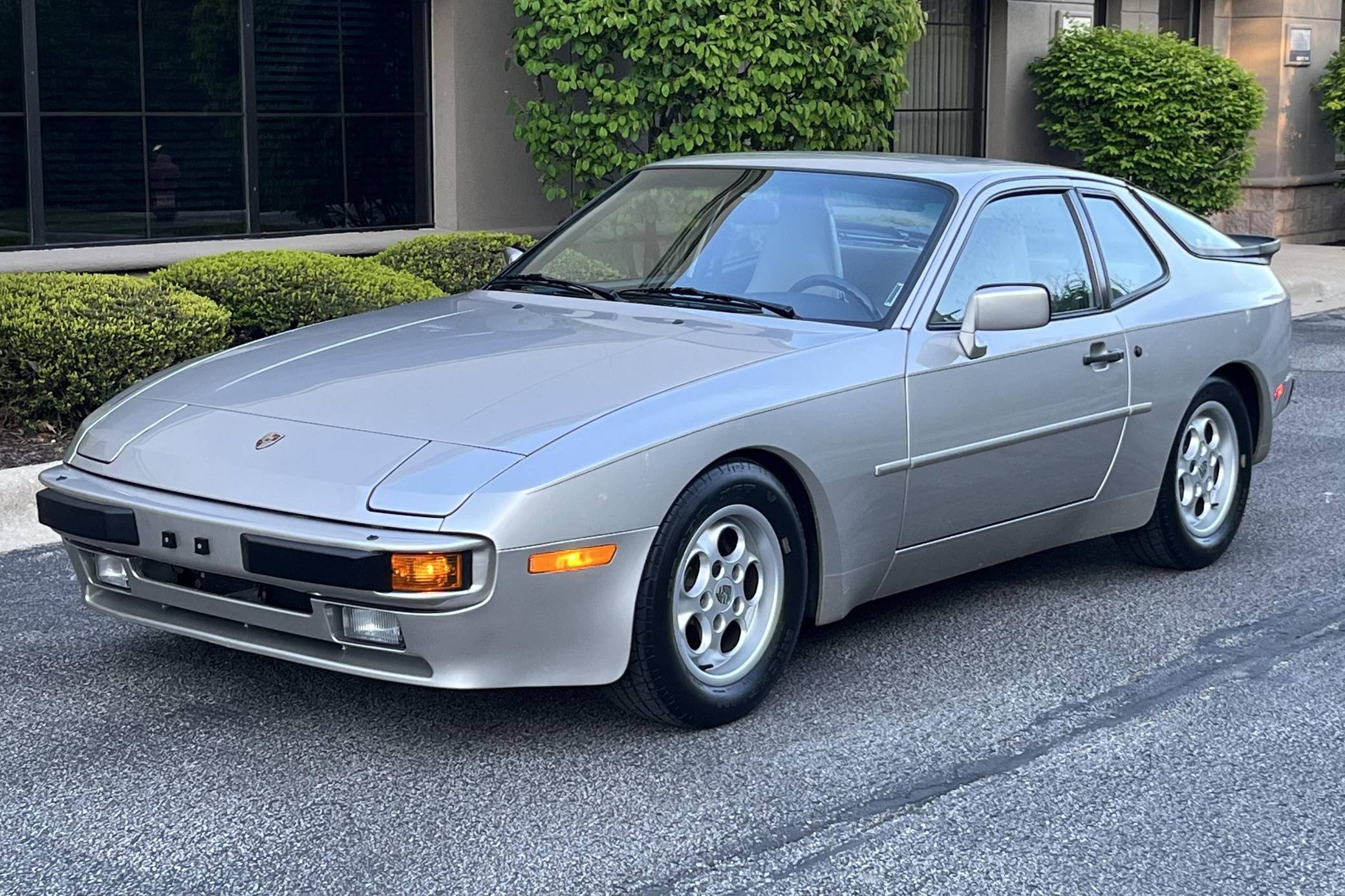 1985 Porsche 944