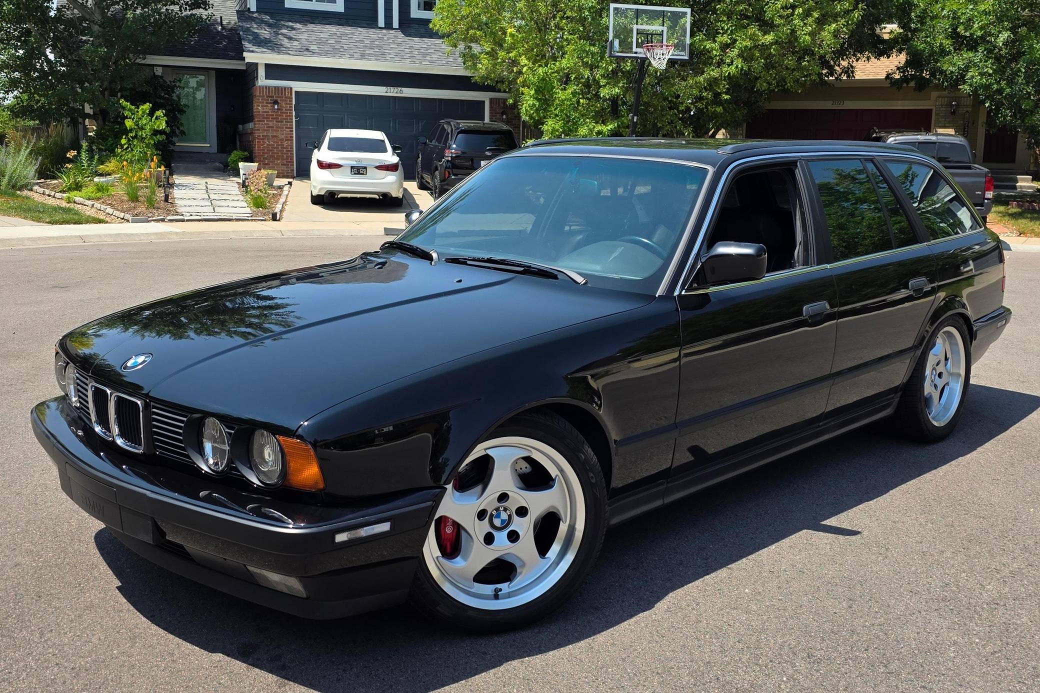 1992 BMW 525i Touring VIN: WBAHJ6318NGD22004 for Sale - Cars & Bids