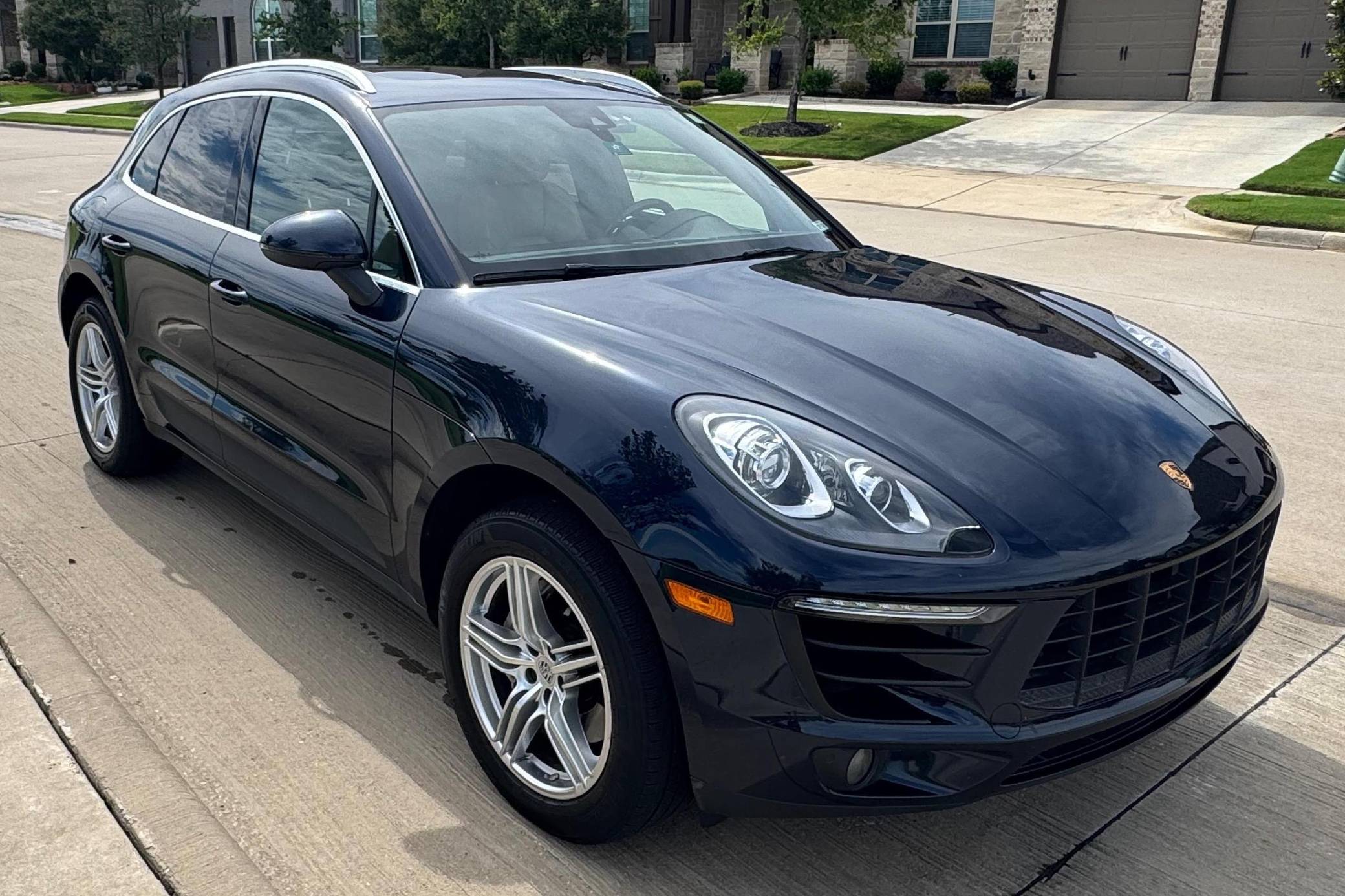 2017 Porsche Macan