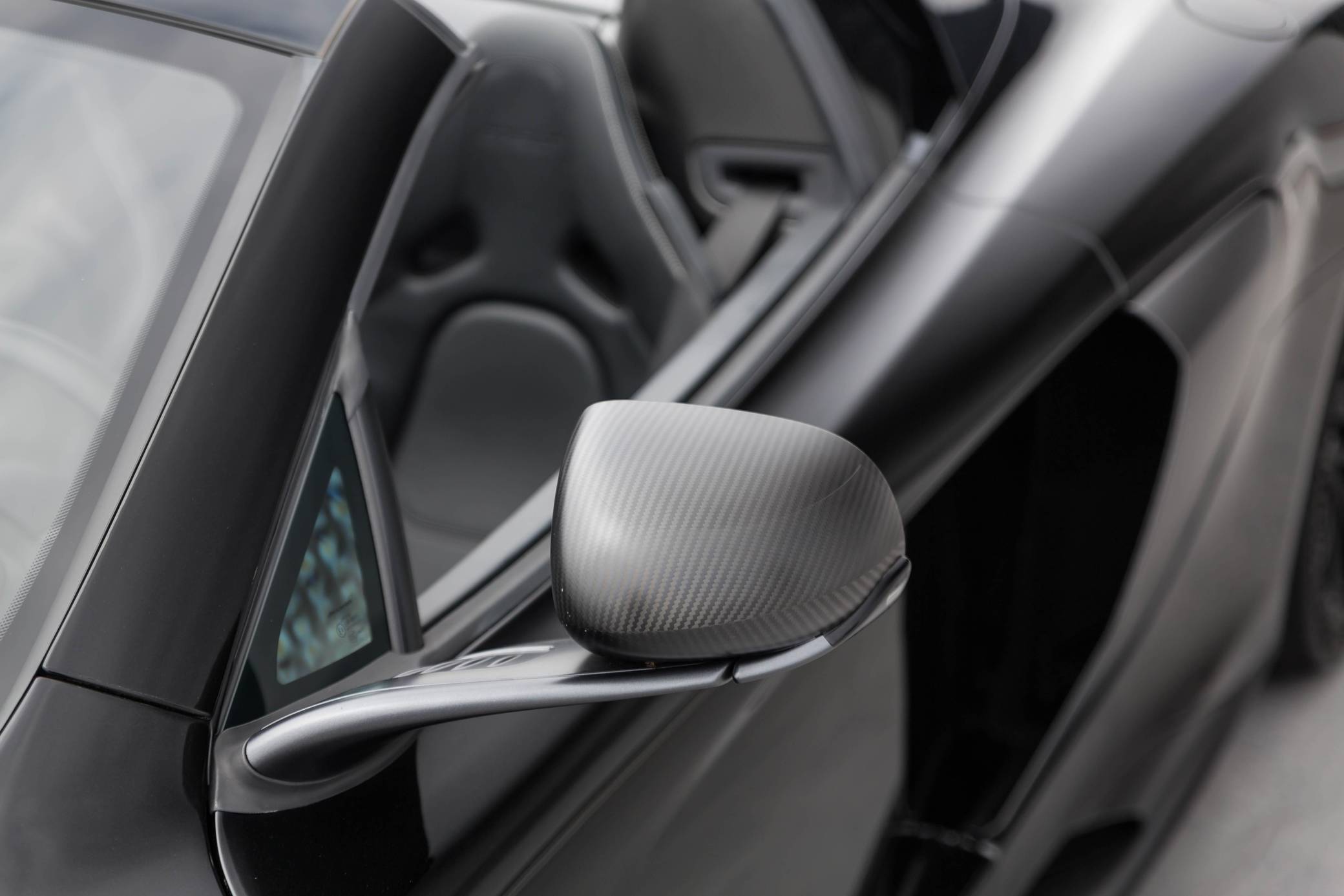 2016 McLaren 675LT Spider photo 34