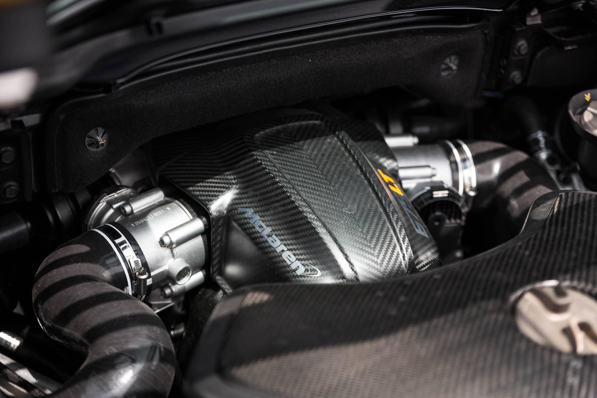 2016 McLaren 675LT Spider photo 80