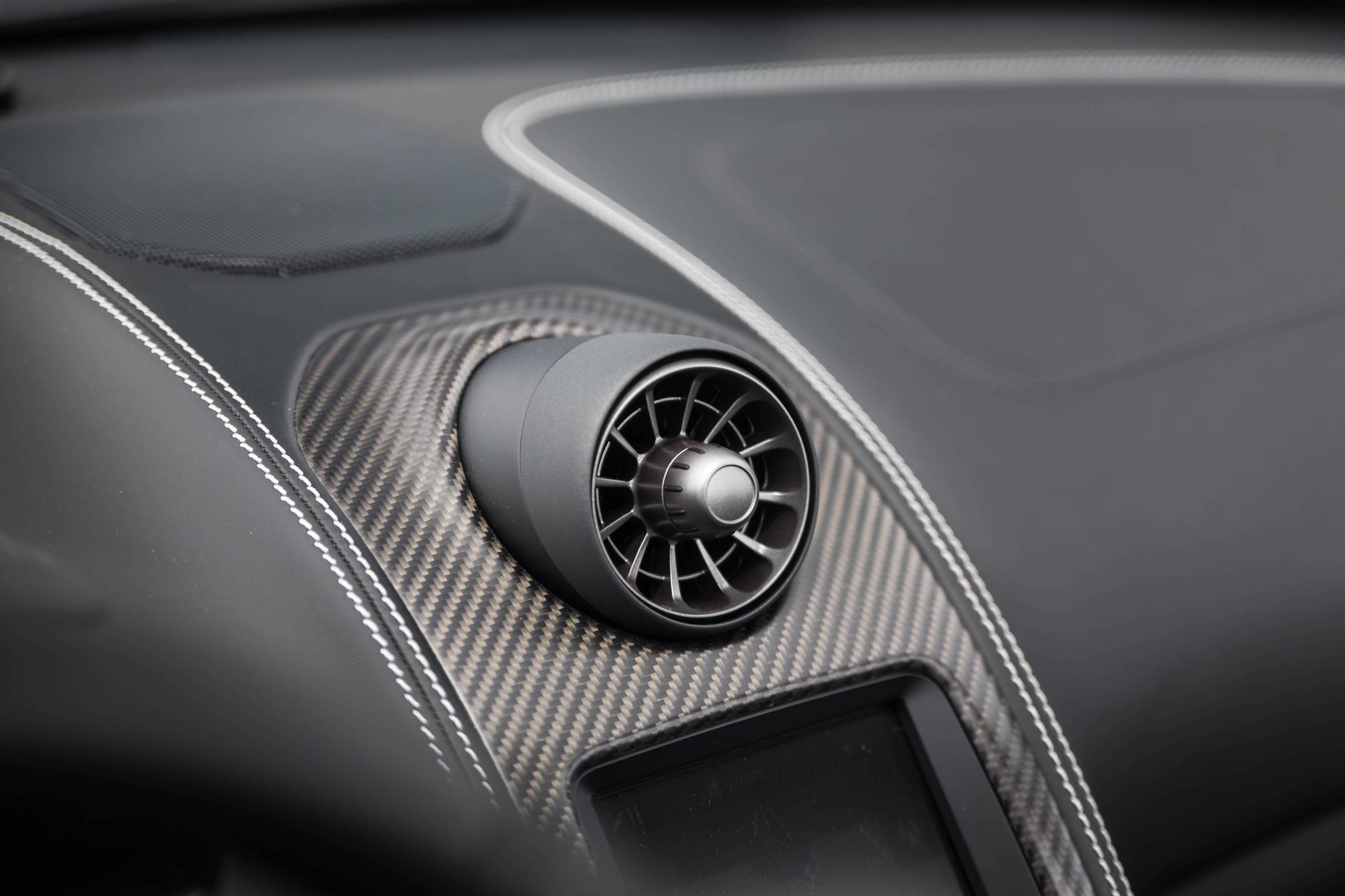 2016 McLaren 675LT Spider photo 63