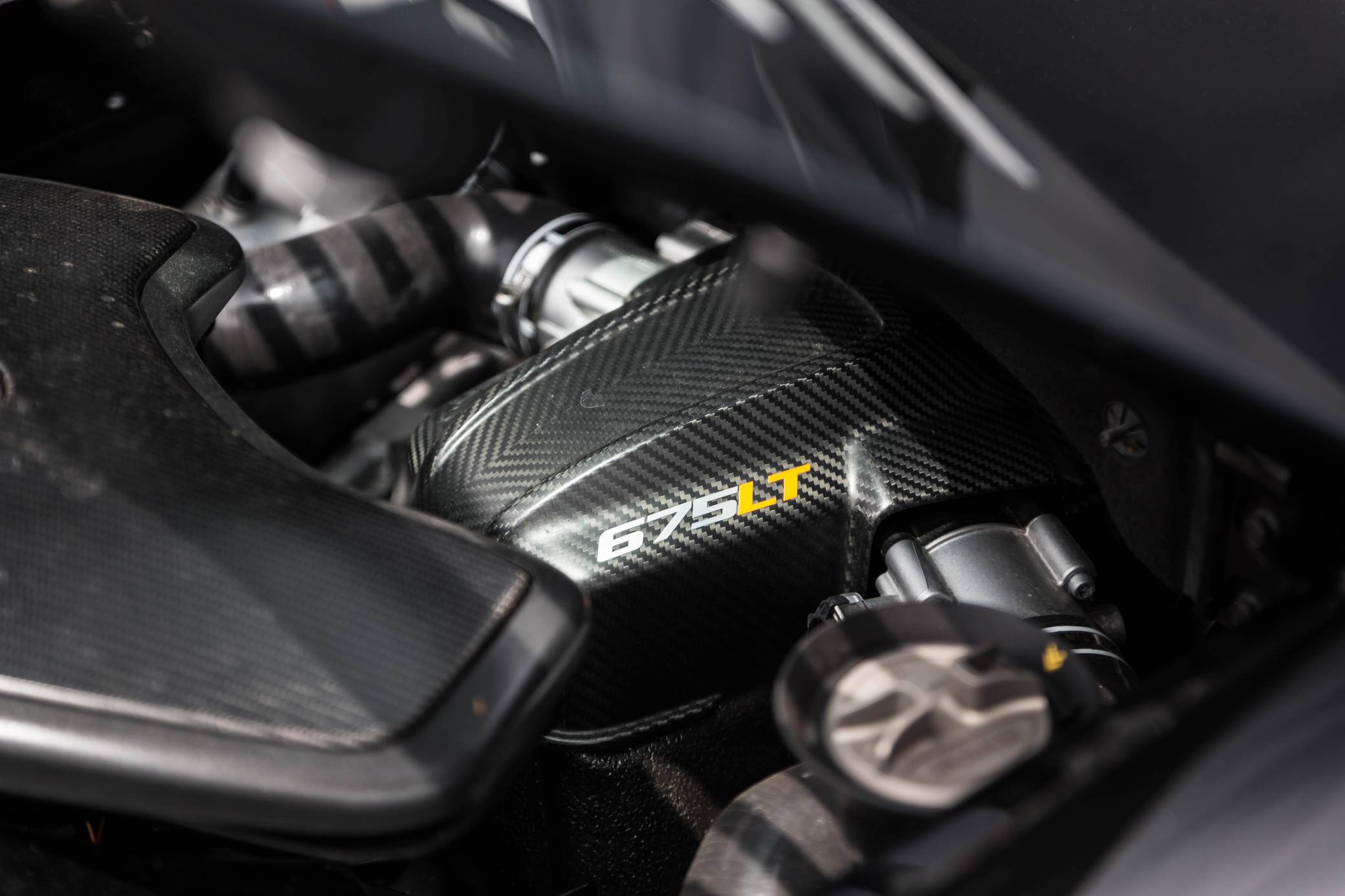 2016 McLaren 675LT Spider photo 81