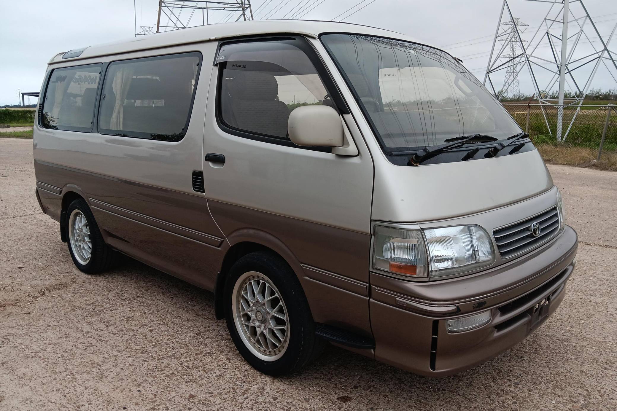 1995 Toyota HiAce Super Custom G