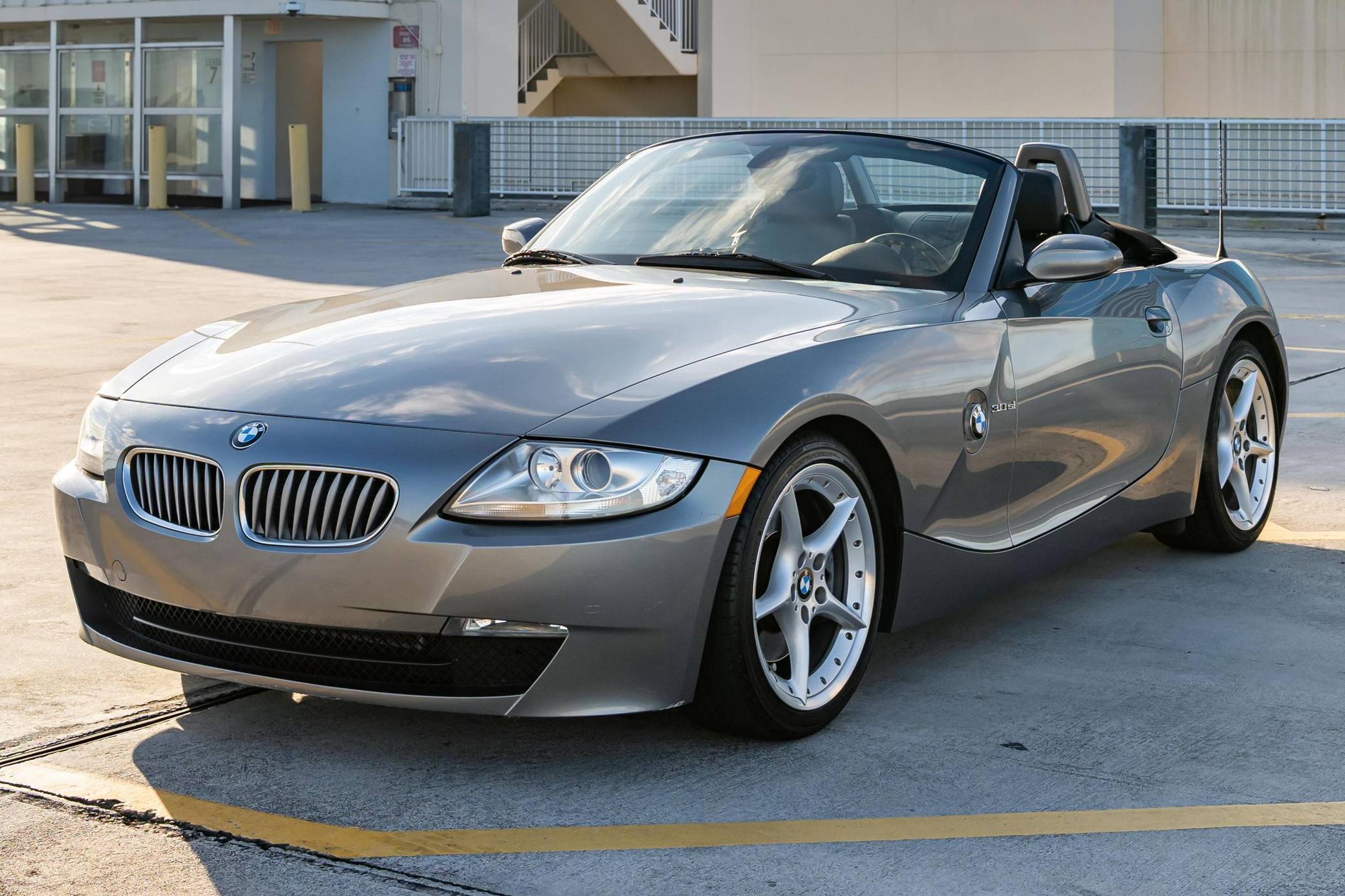 2008 BMW Z4 3.0si Roadster VIN: 4USBU53558LW93704 for Sale - Cars