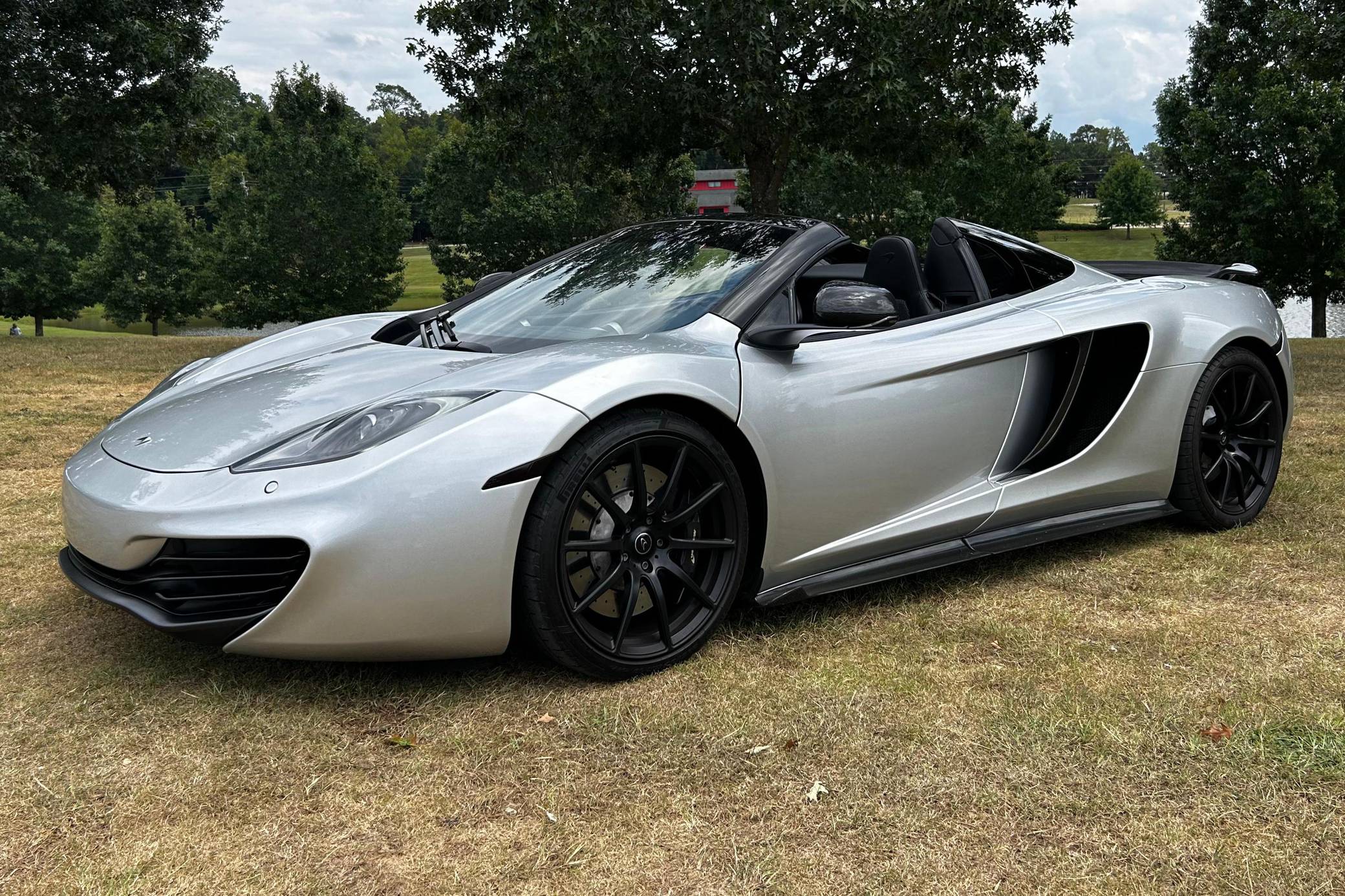 2013 McLaren MP4-12C Spider