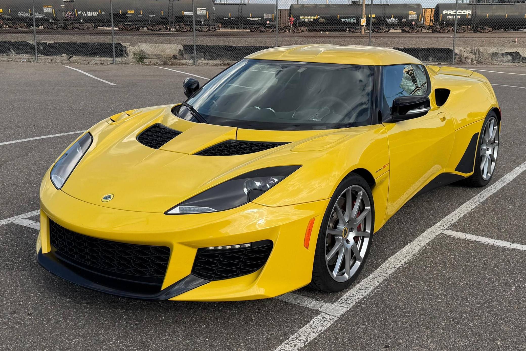 2020 Lotus Evora