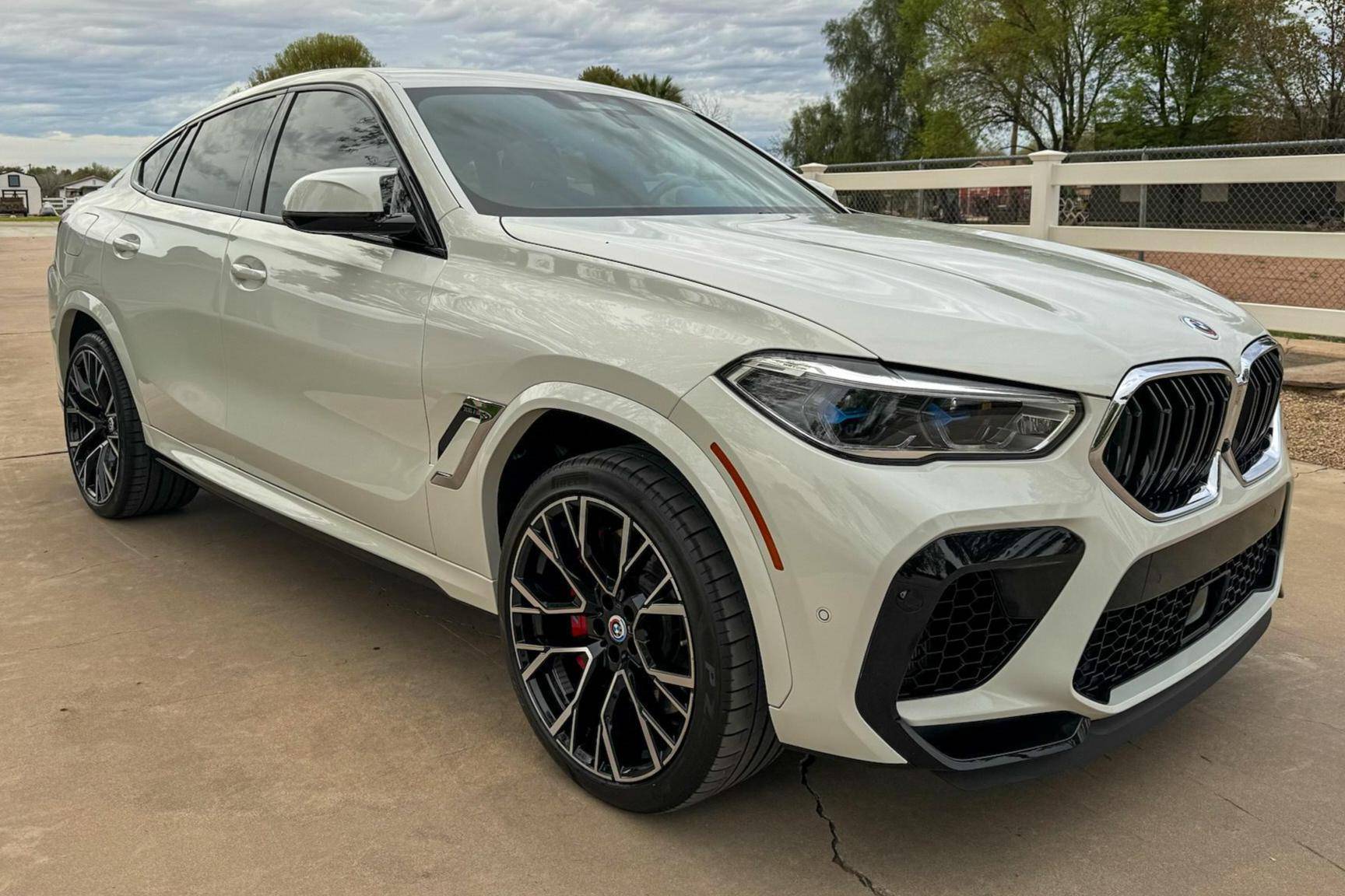 2022 BMW X6 M