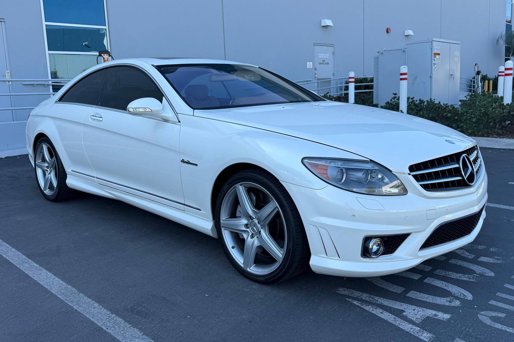 2009 Mercedes-Benz CL63 AMG VIN: WDDEJ77X29A022285 for Sale - Cars 