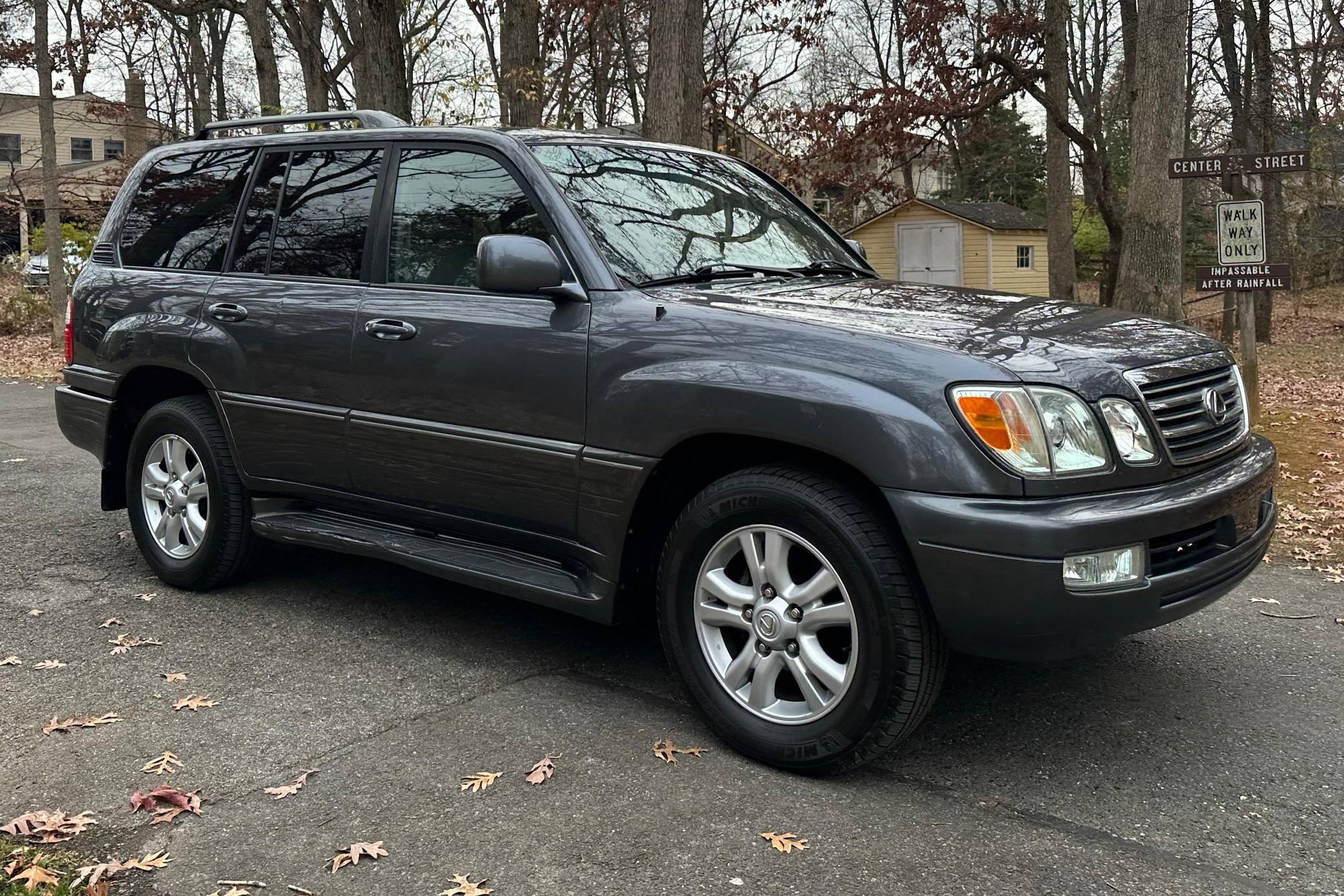 2005 Lexus LX 470