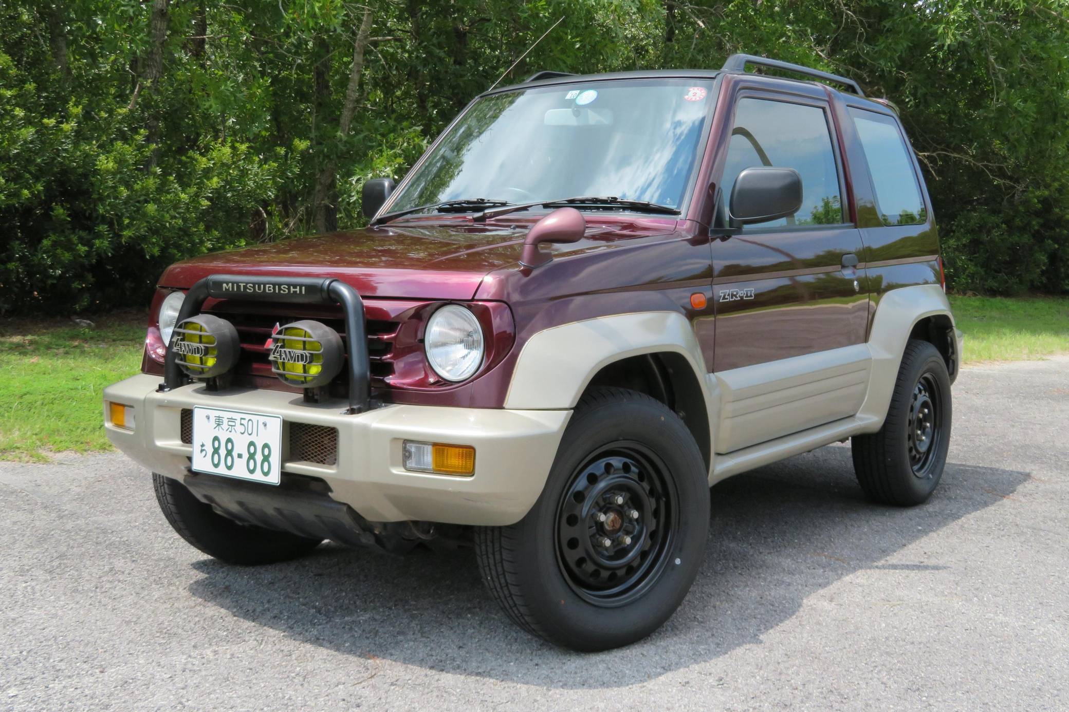 1996 Mitsubishi Pajero Junior ZR-II 4x4