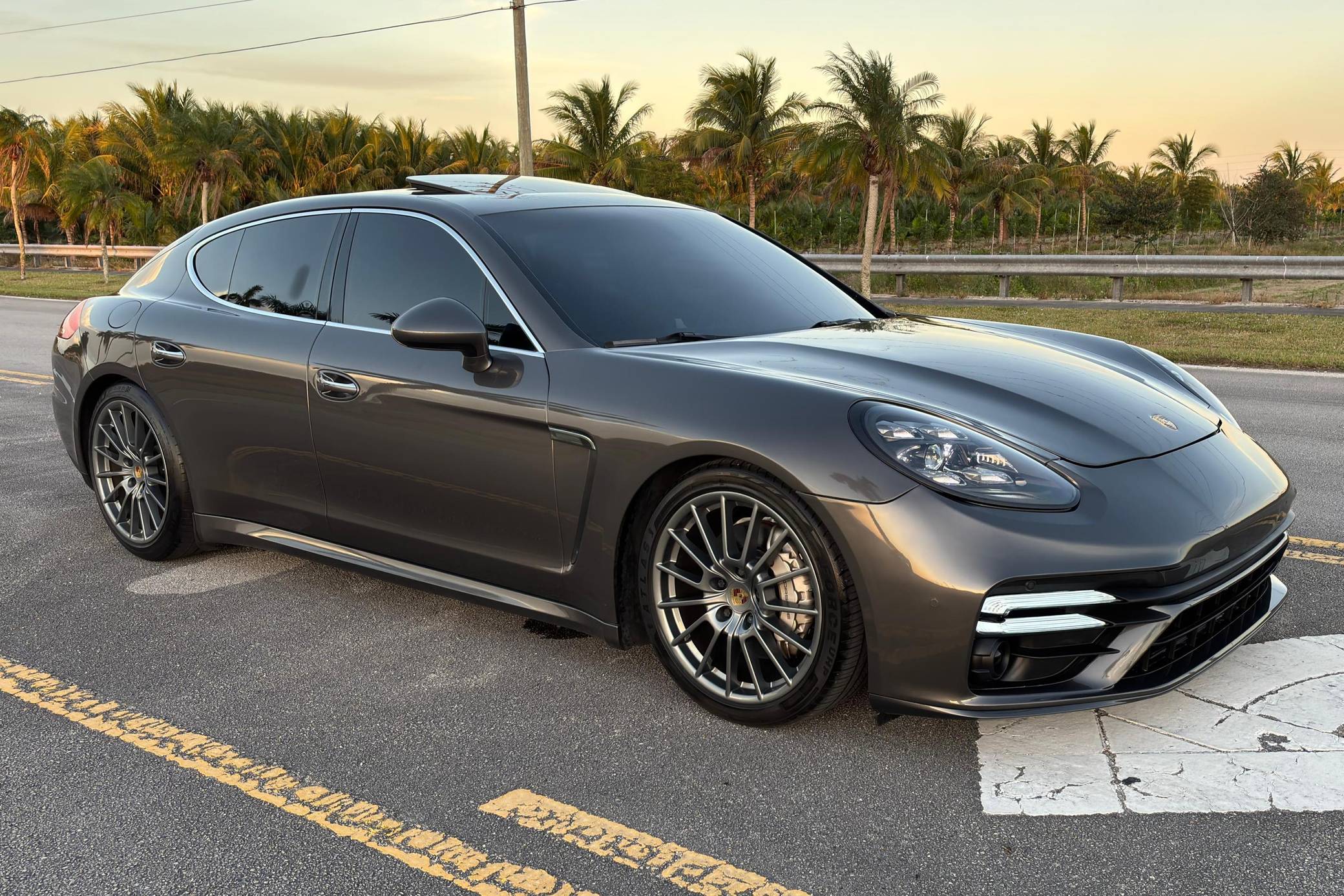 2015 Porsche Panamera 4S