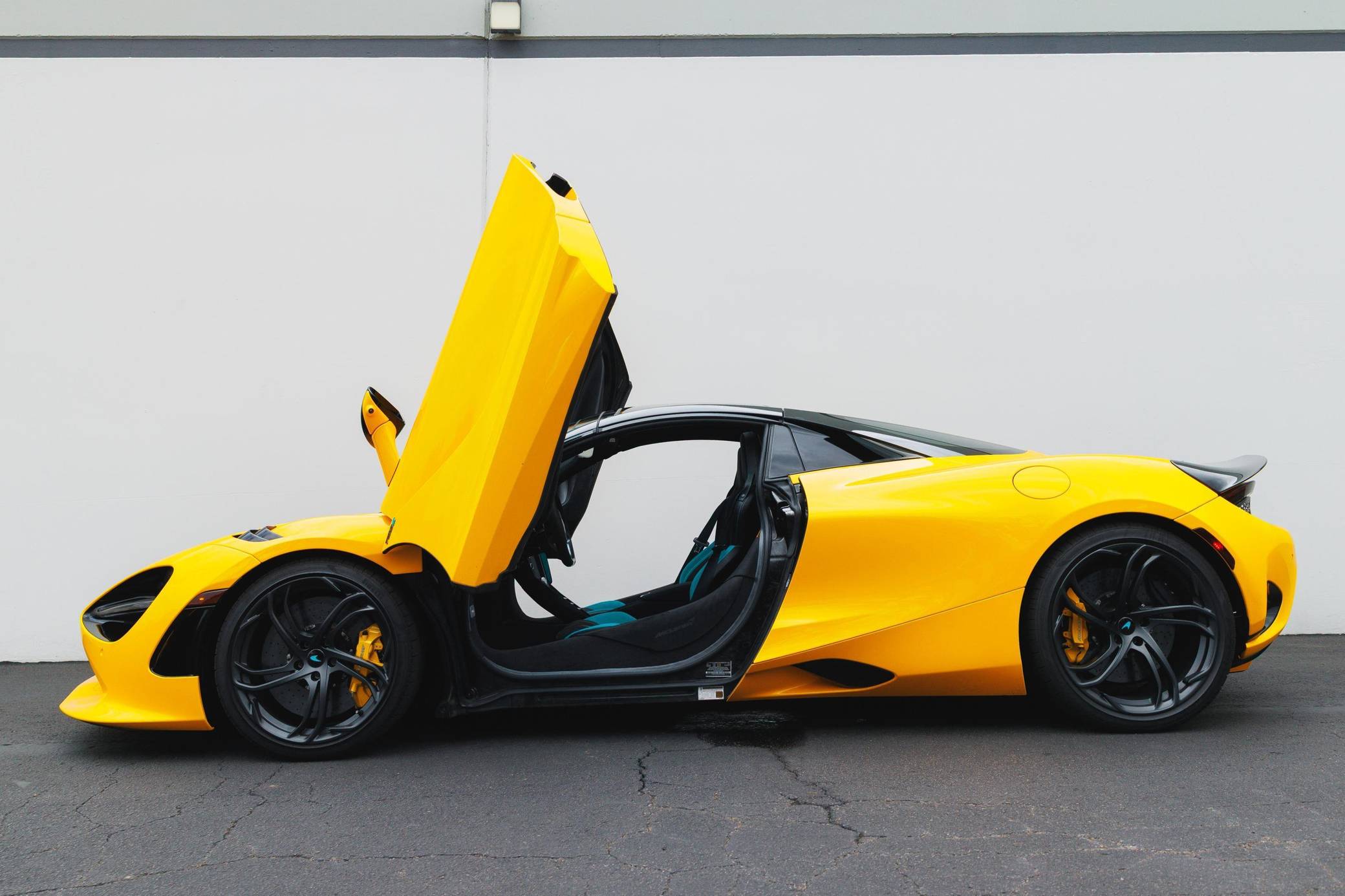 2024 McLaren 750S Spider photo 22