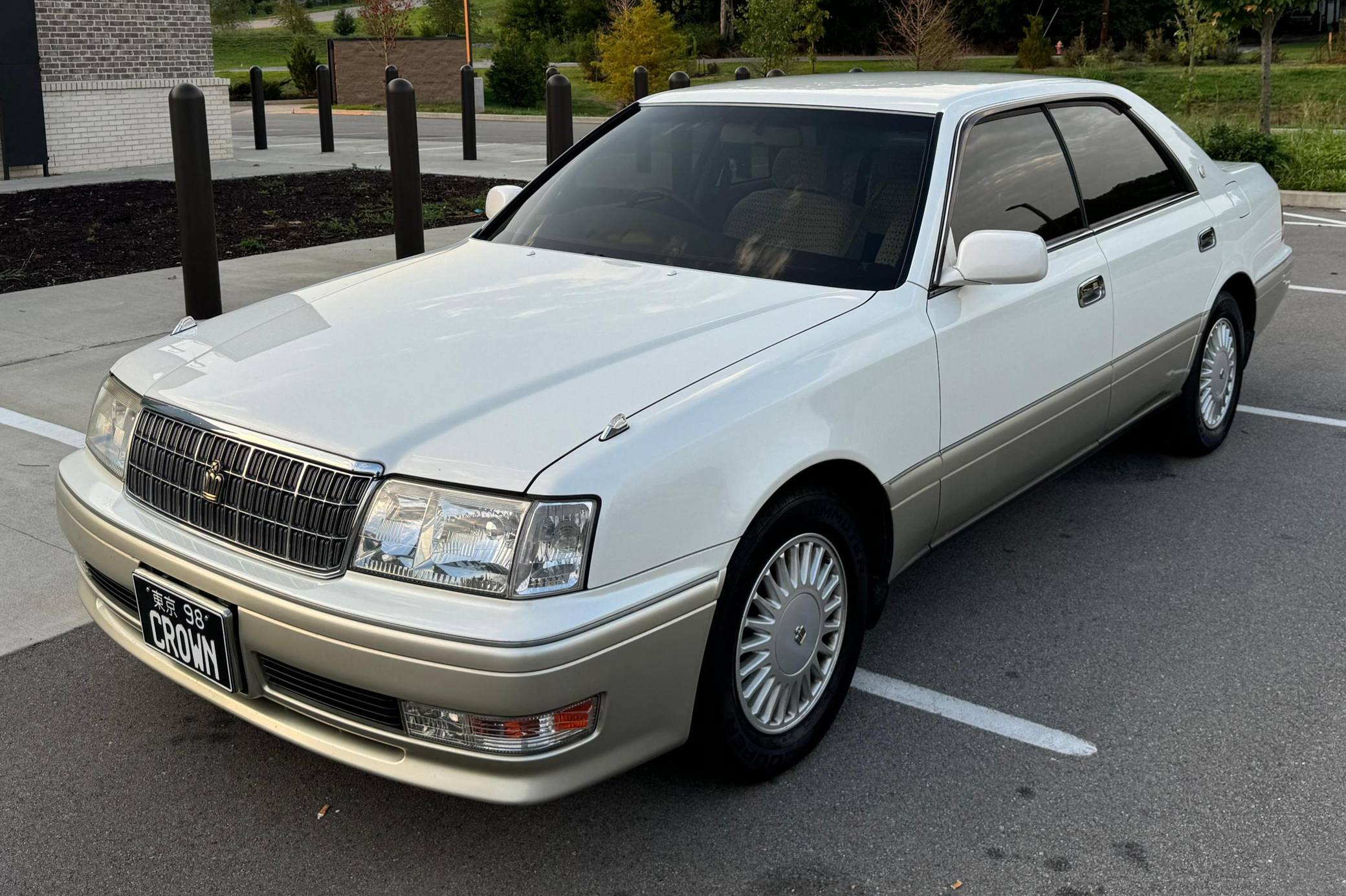 1998 Toyota Crown Royal Saloon