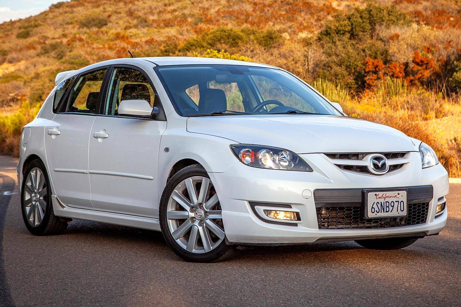 megu ③ New 2025 Mazda3 Sedan in Surrey, BC