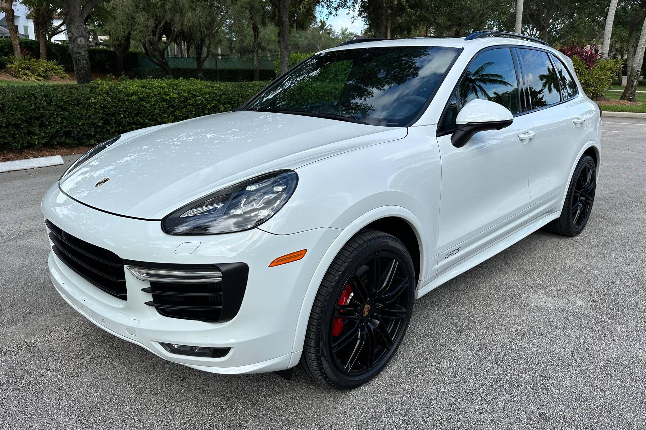 2016 Porsche Cayenne GTS