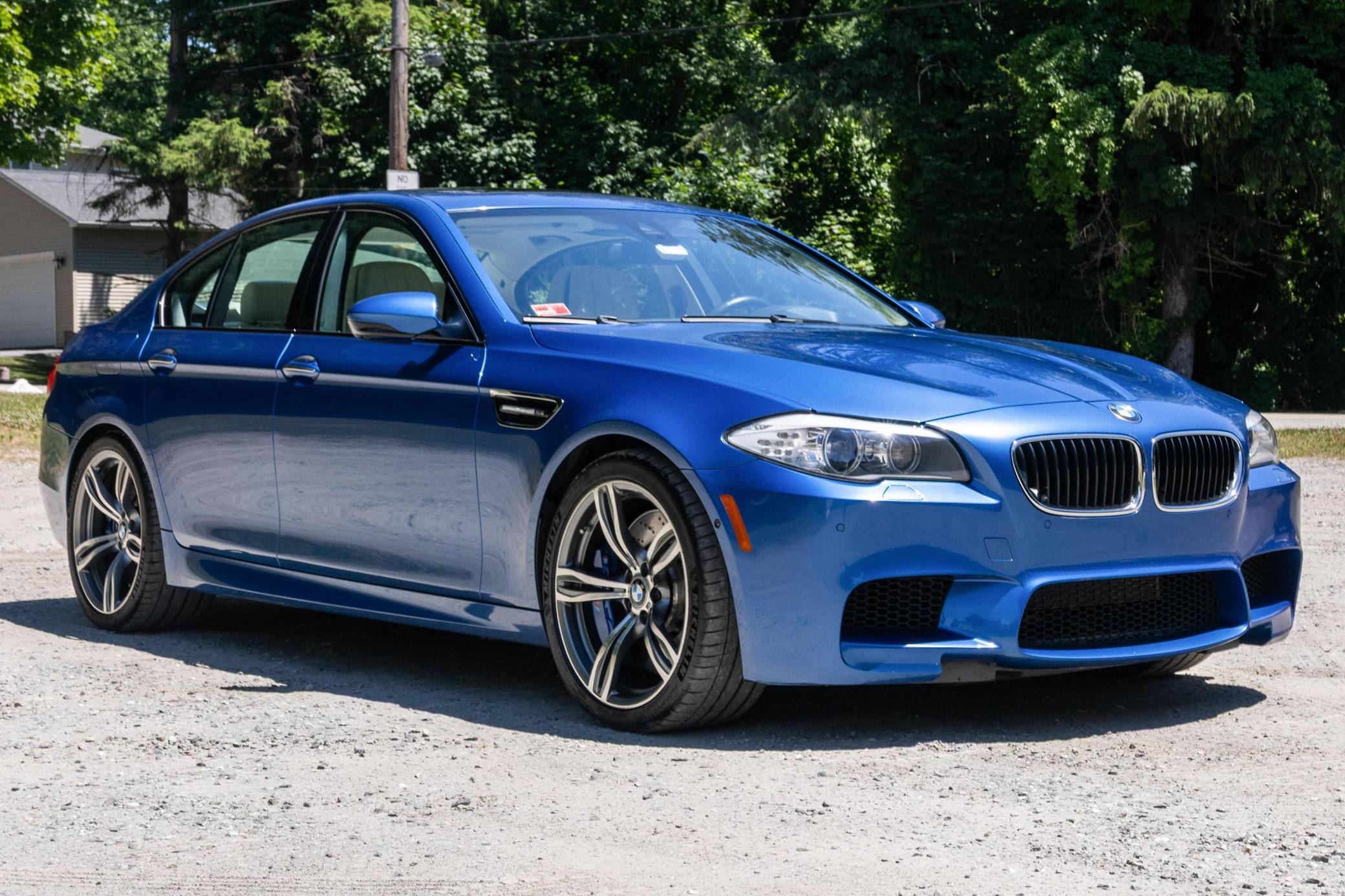2013 BMW F10 M5