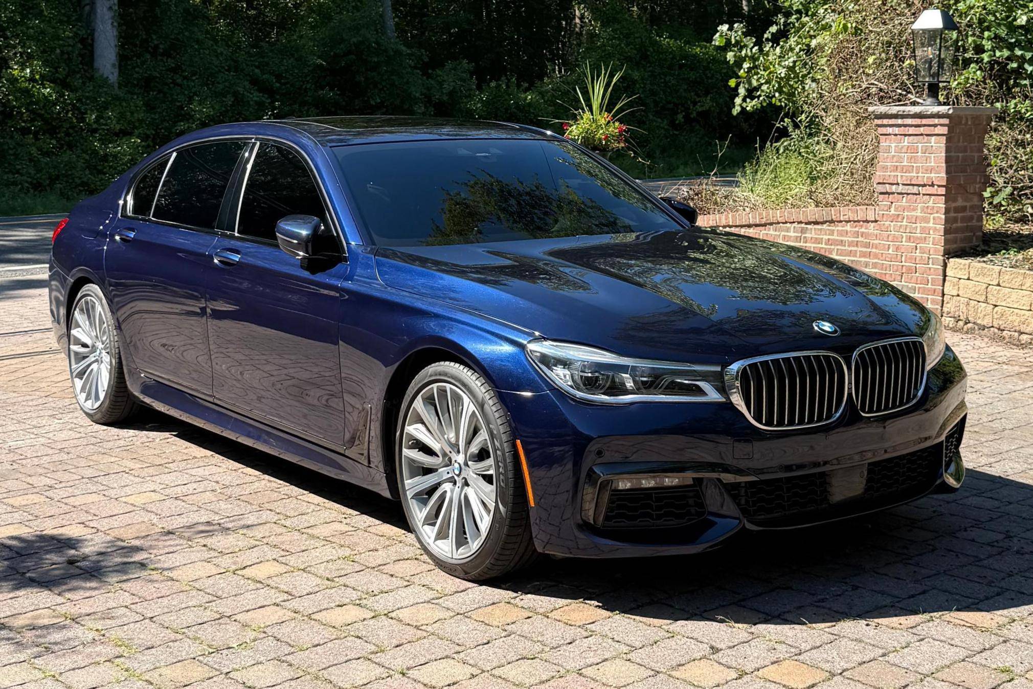 2018 BMW 750i xDrive VIN: WBA7F2C58JG423947 for Sale - Cars & Bids