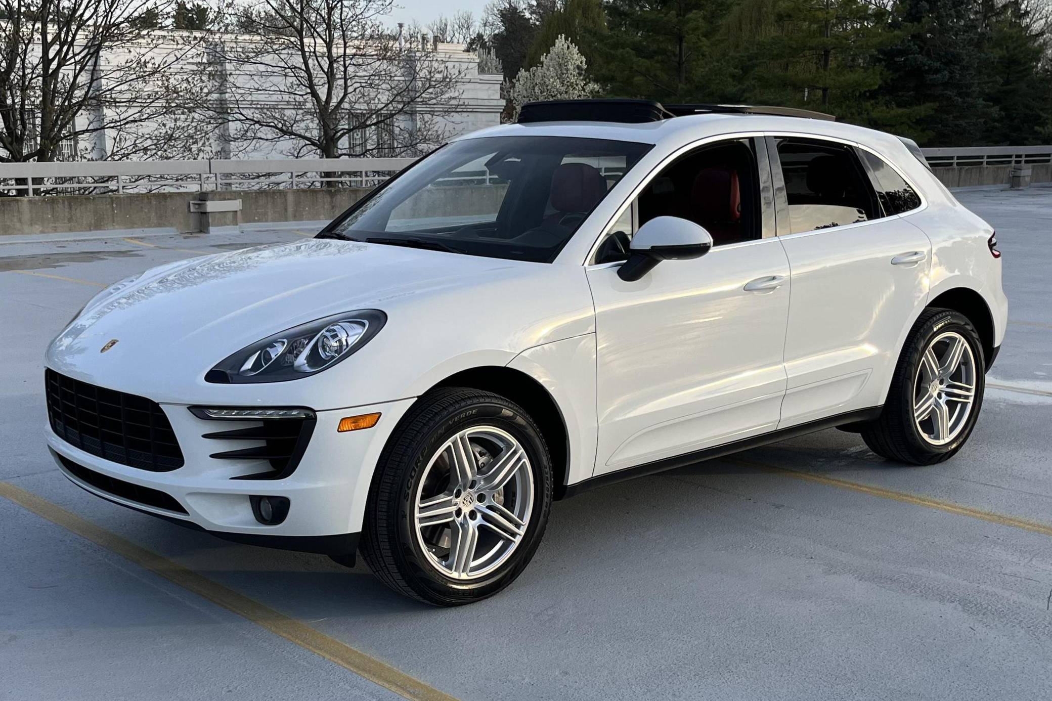 2015 Porsche Macan S for Sale - Cars & Bids