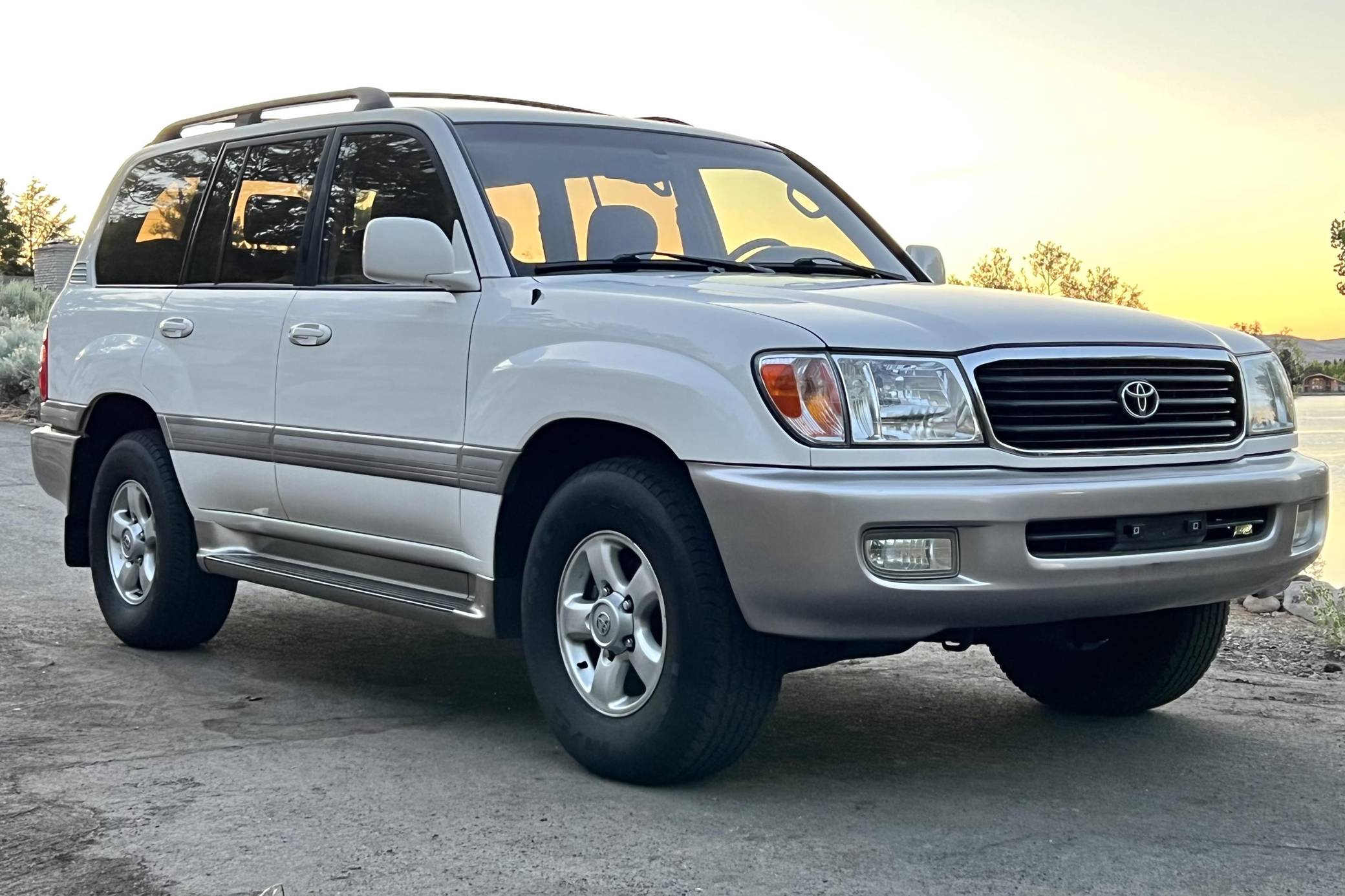 2000 Toyota Land Cruiser 