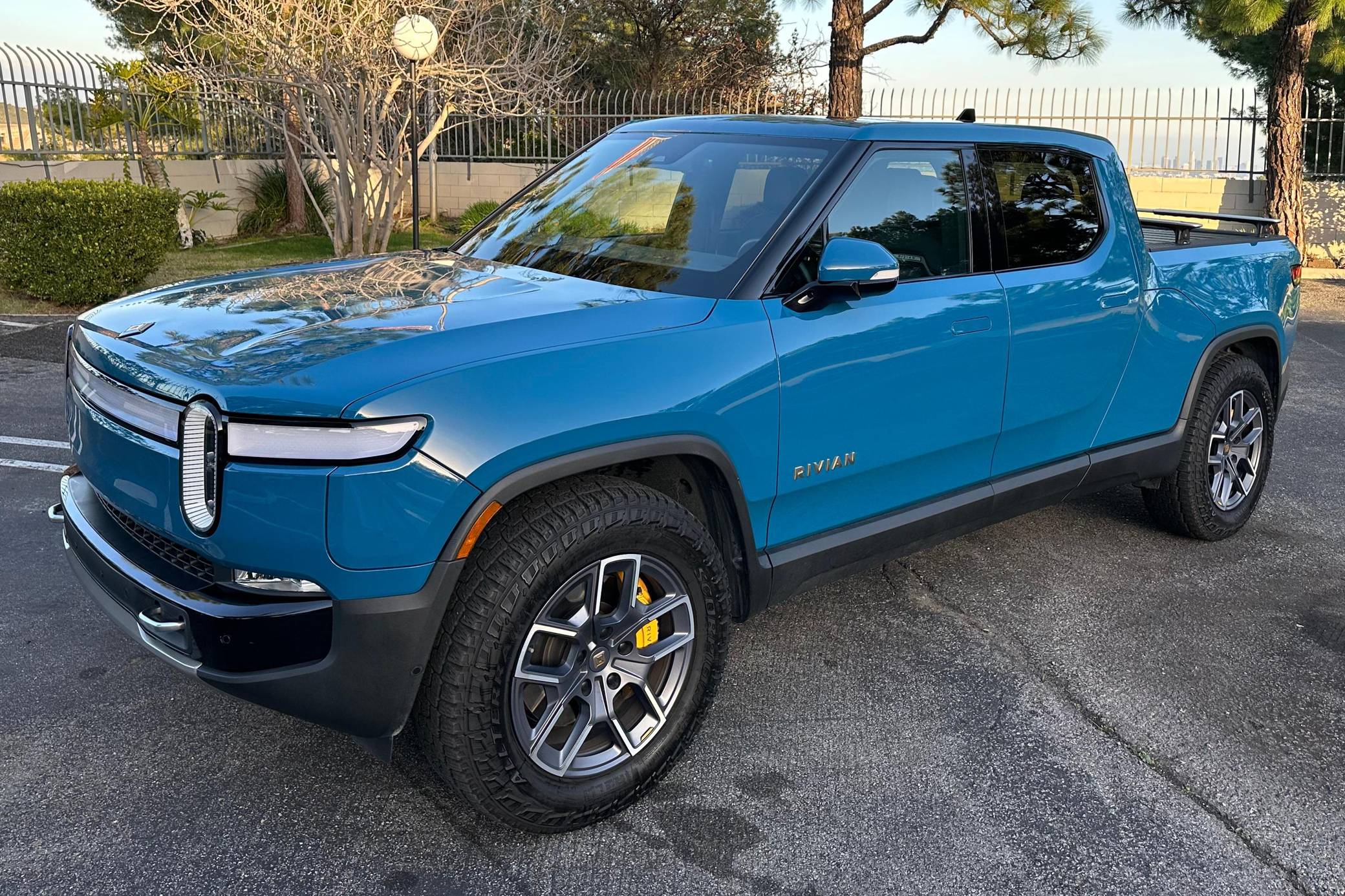 2022 Rivian R1T Launch Edition