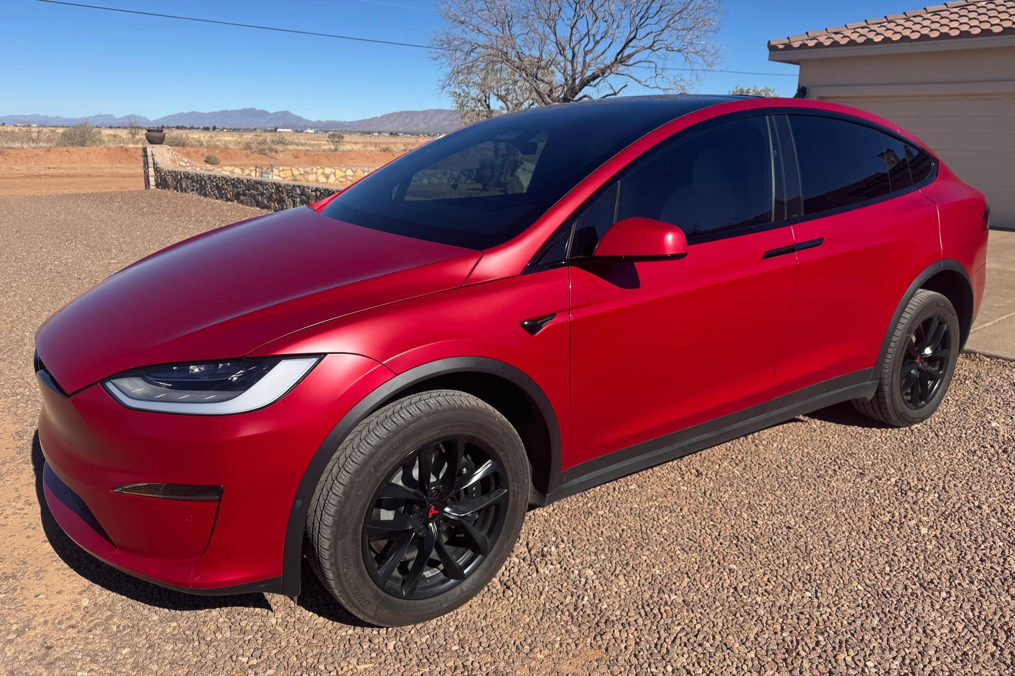 2022 Tesla Model X Plaid