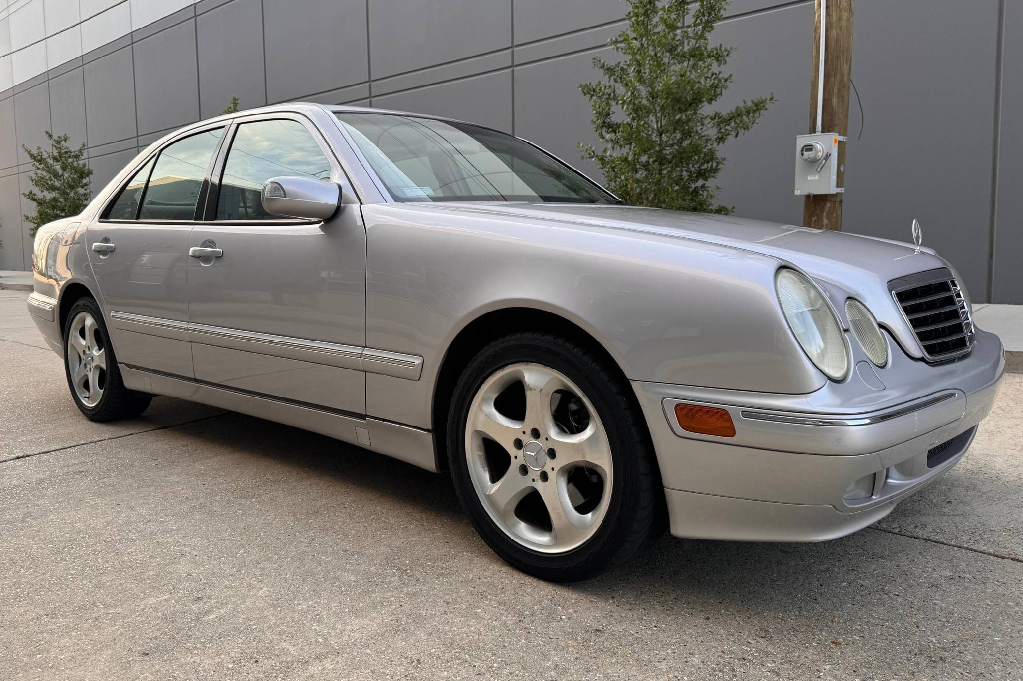 2002 Mercedes Benz E430 Sedan