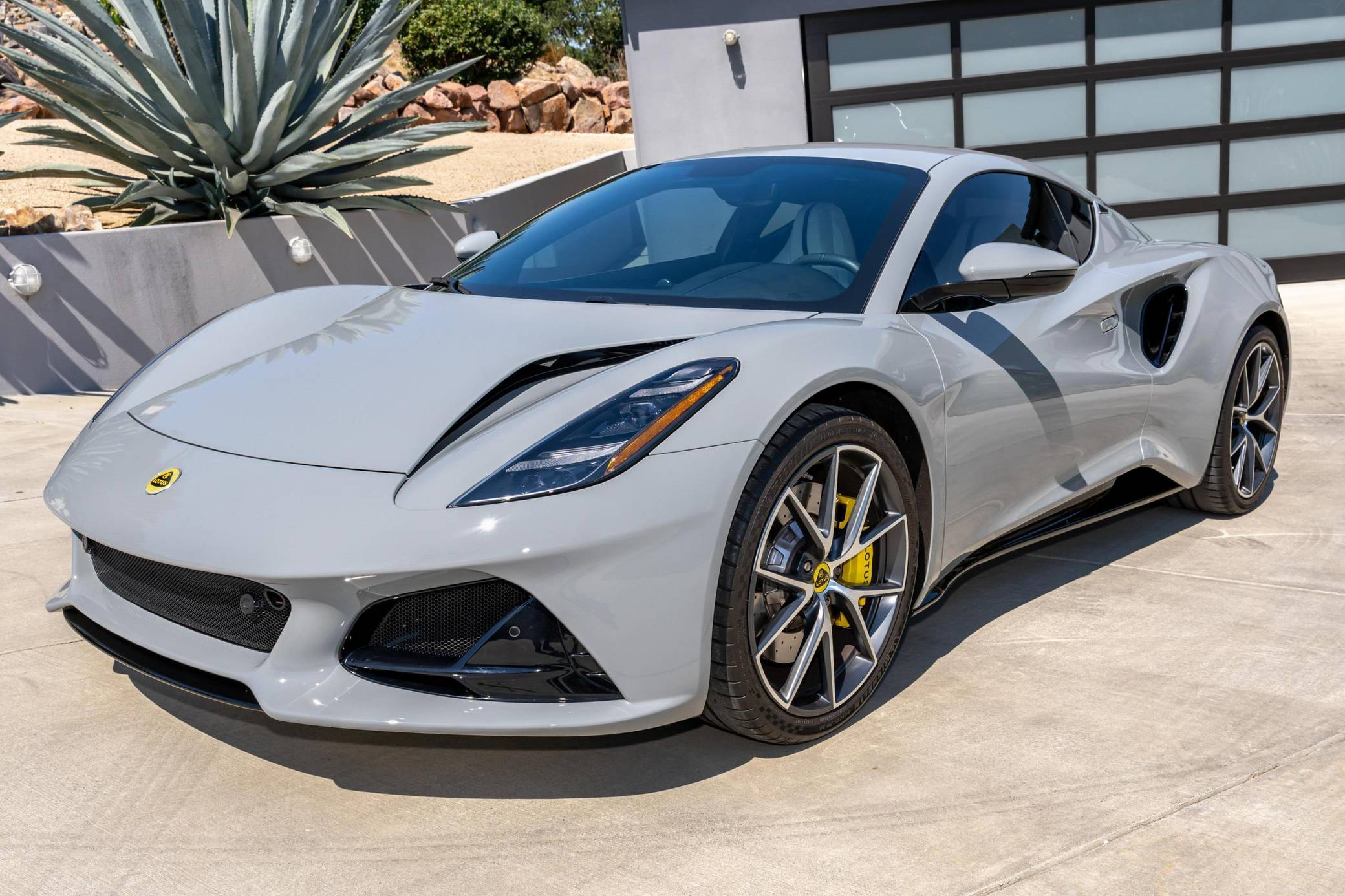 2024 Lotus Emira