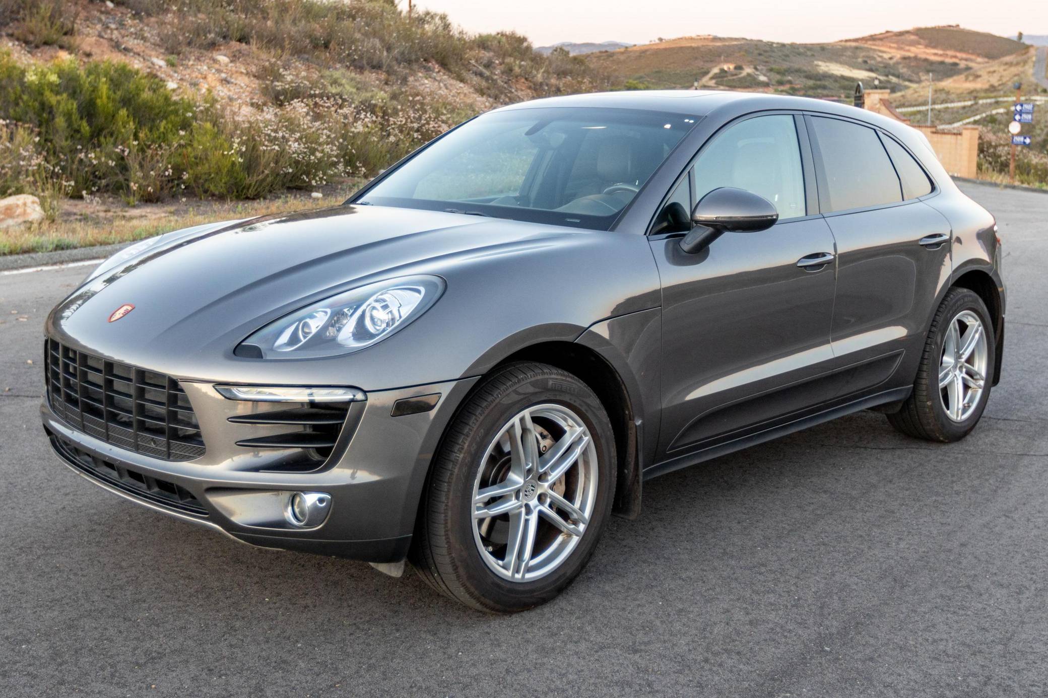 2015 Porsche Macan
