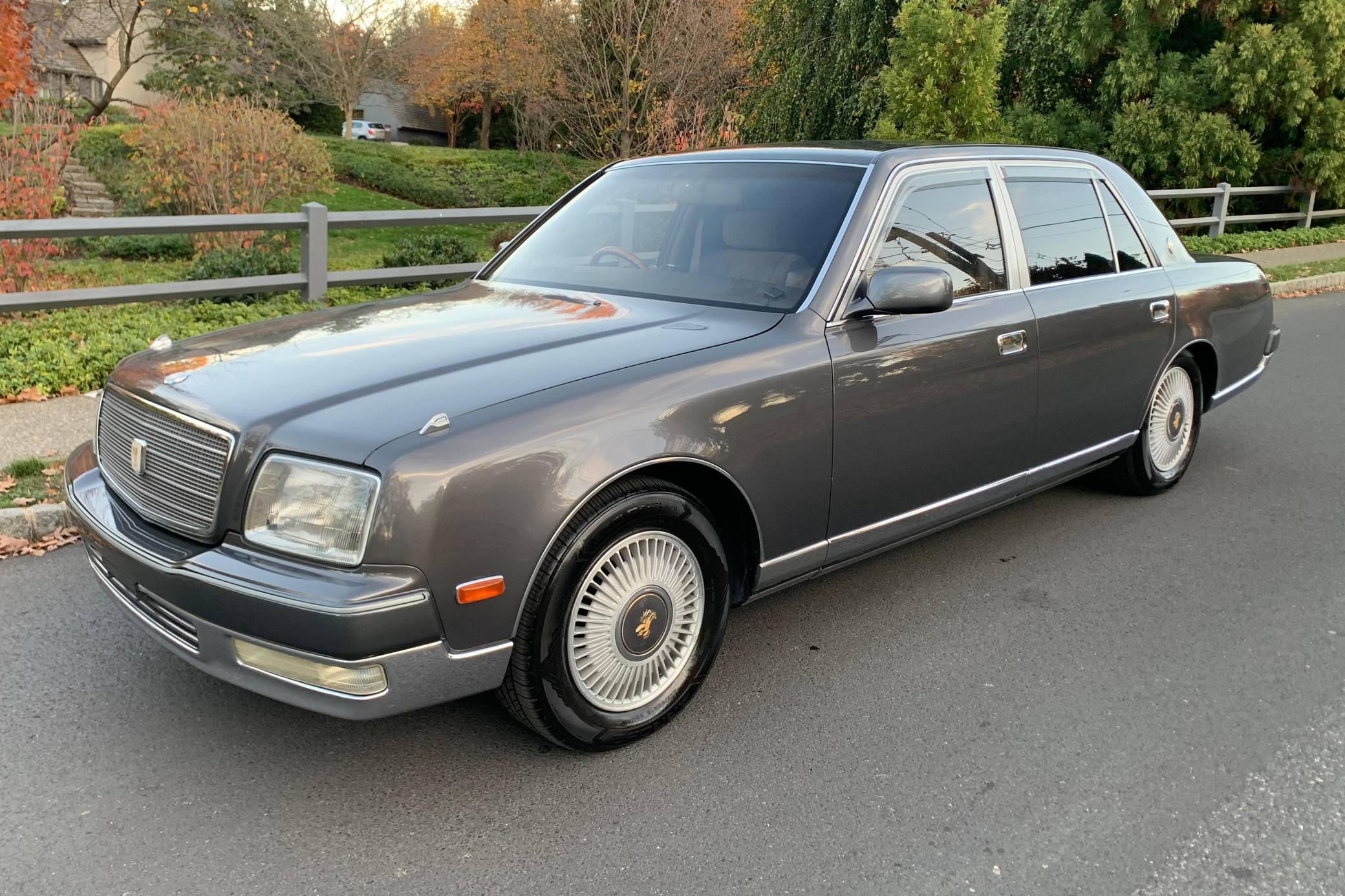 1998 Toyota Century