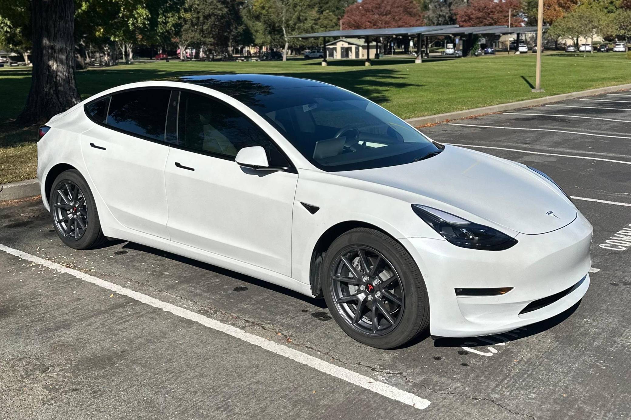 2022 Tesla Model 3 Long Range AWD