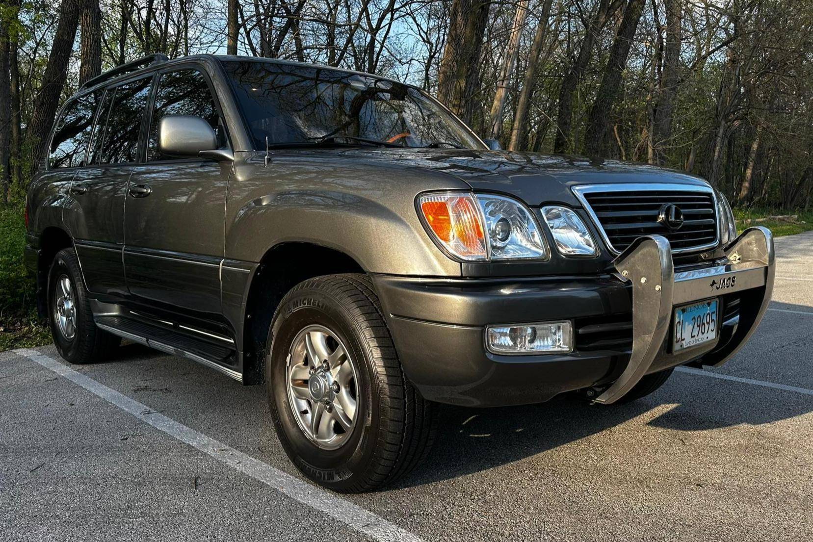 2002 Lexus LX