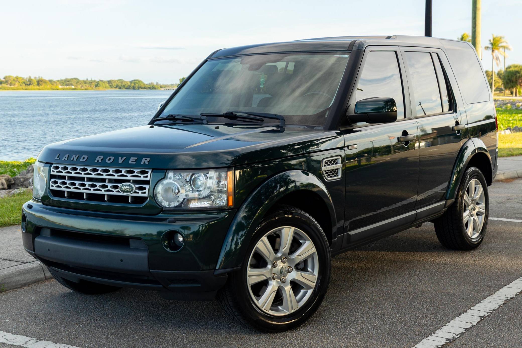 2013 Land Rover LR4