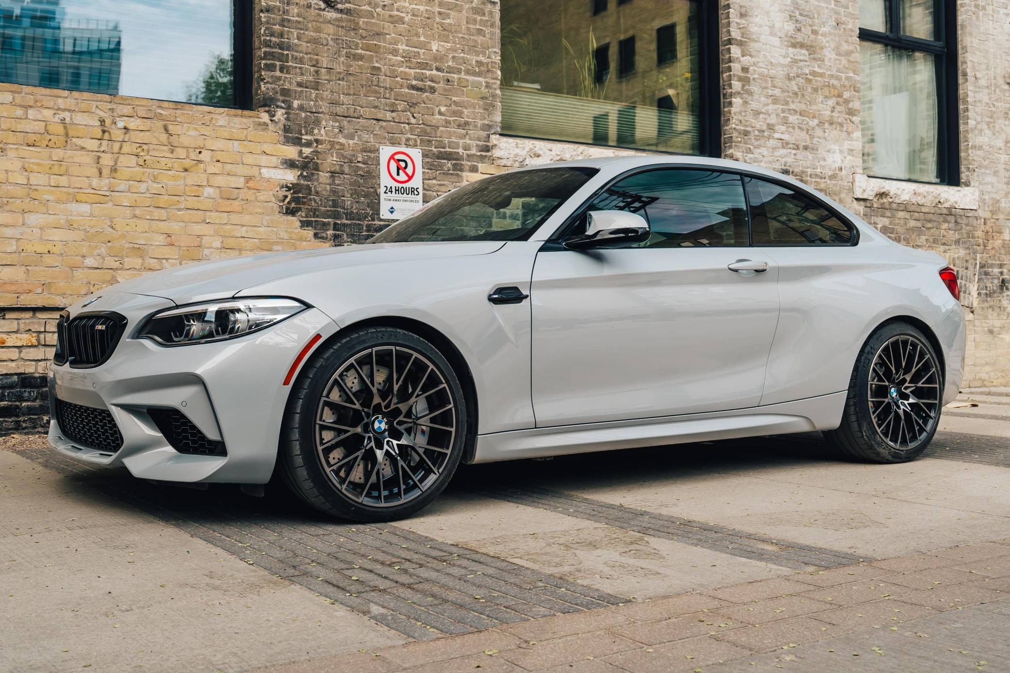 2019 BMW M2