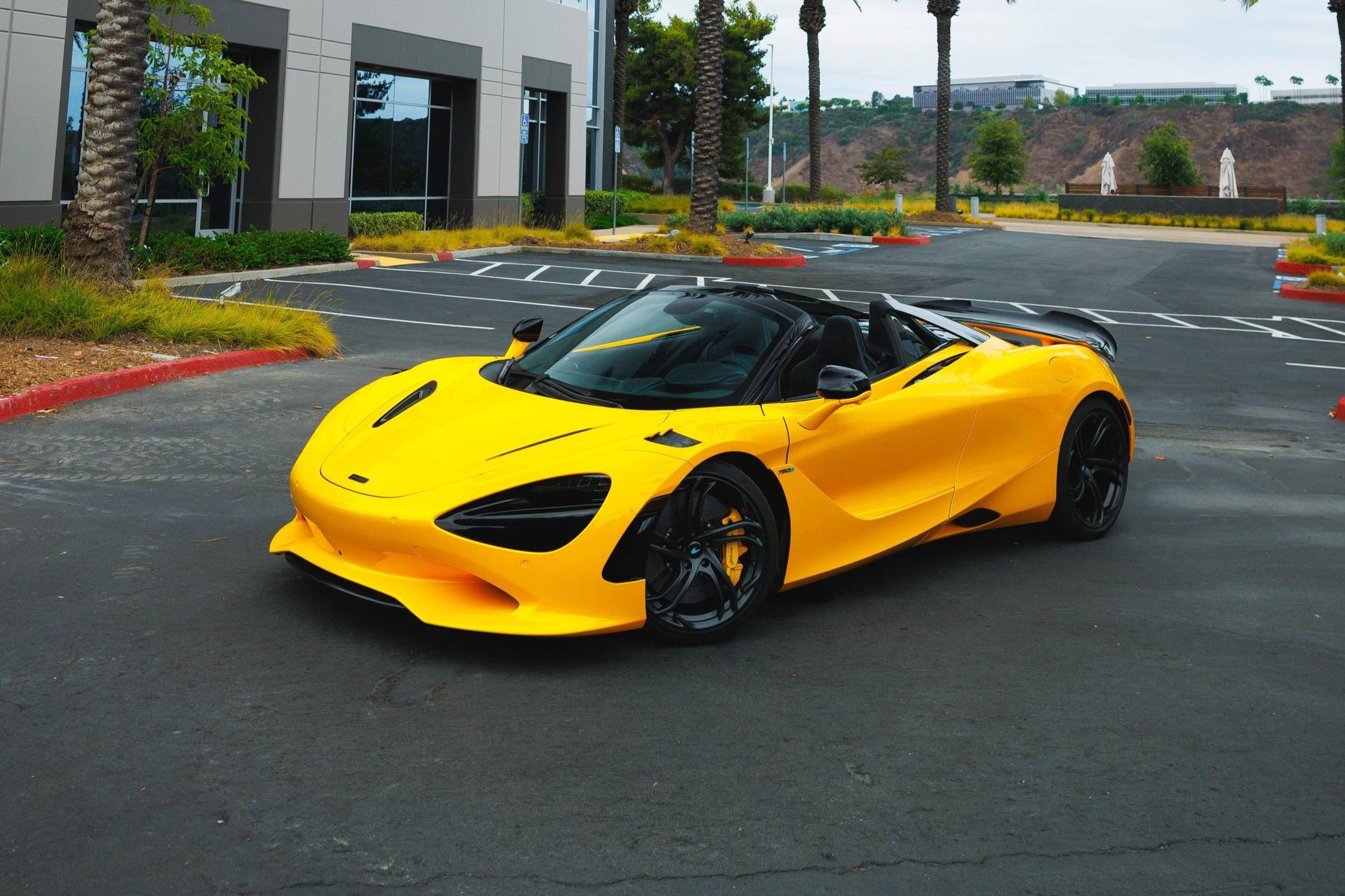 2024 McLaren 750S Spider photo 26