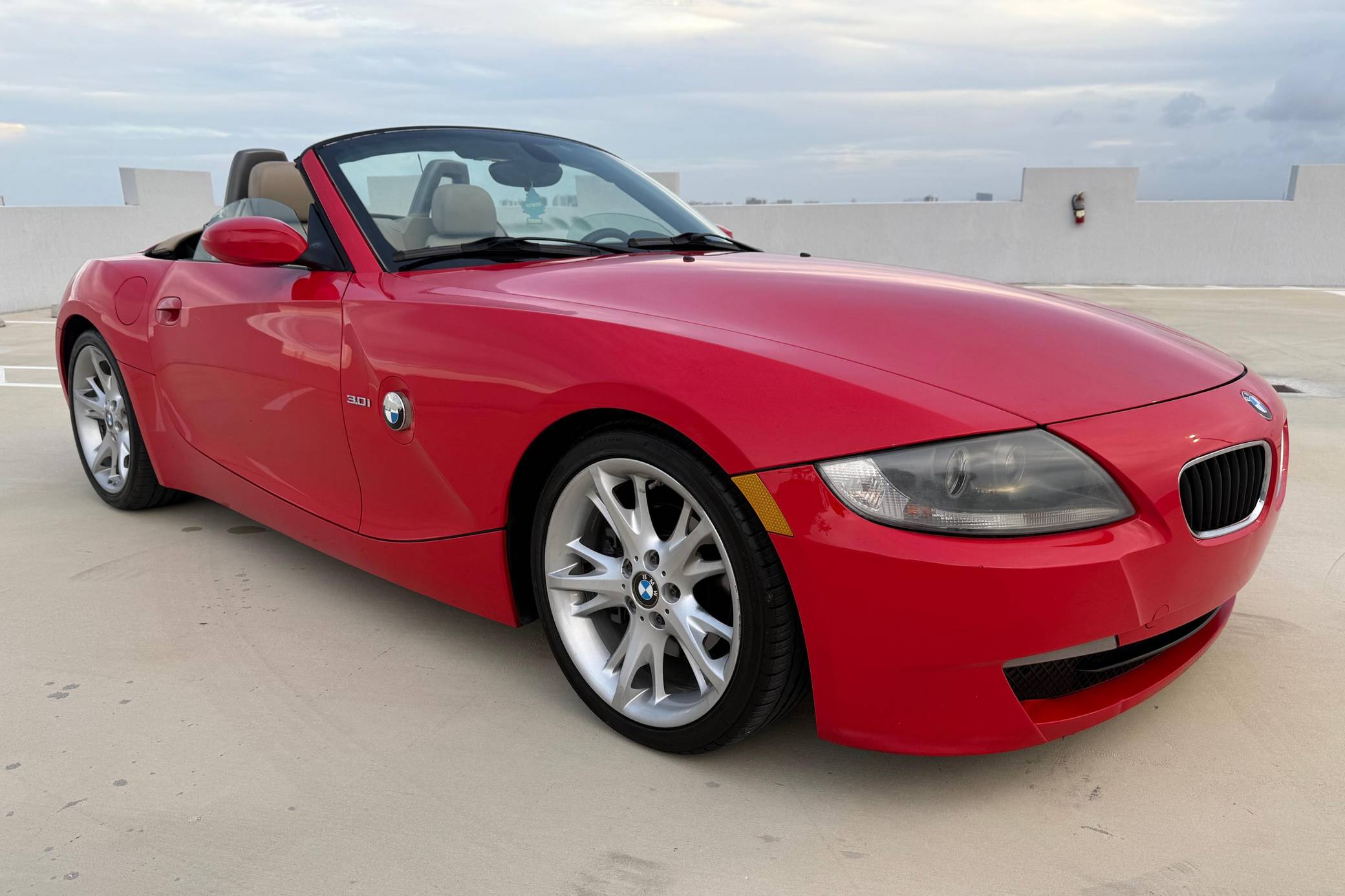 2008 BMW Z4 Roadster 3.0i VIN: 4USBU33568LW74843 for Sale