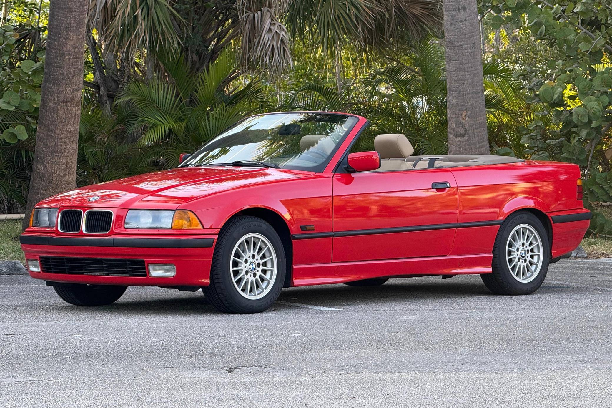 1996 BMW 318i Convertible