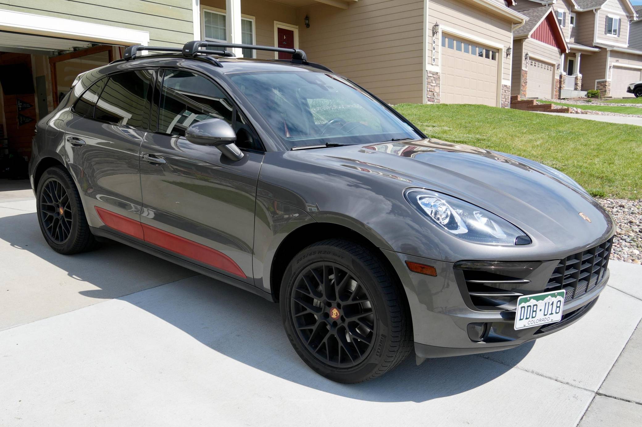 Macan2016 2016 Porsche Macan S AWD 4dr Features and Specs
